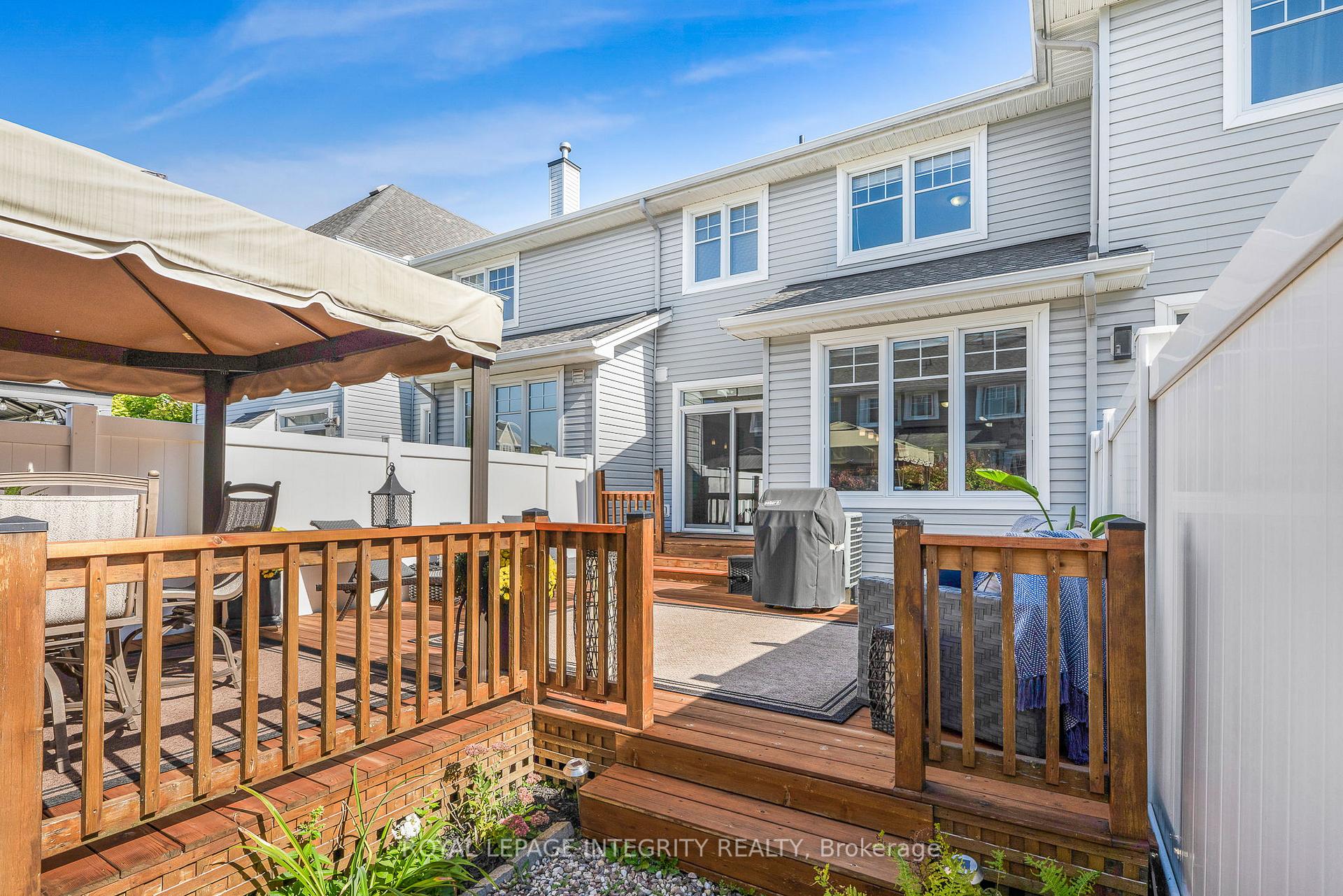 Photo 30 of 532 Rochefort Circle, Ottawa, Avalon West — HOMEH
