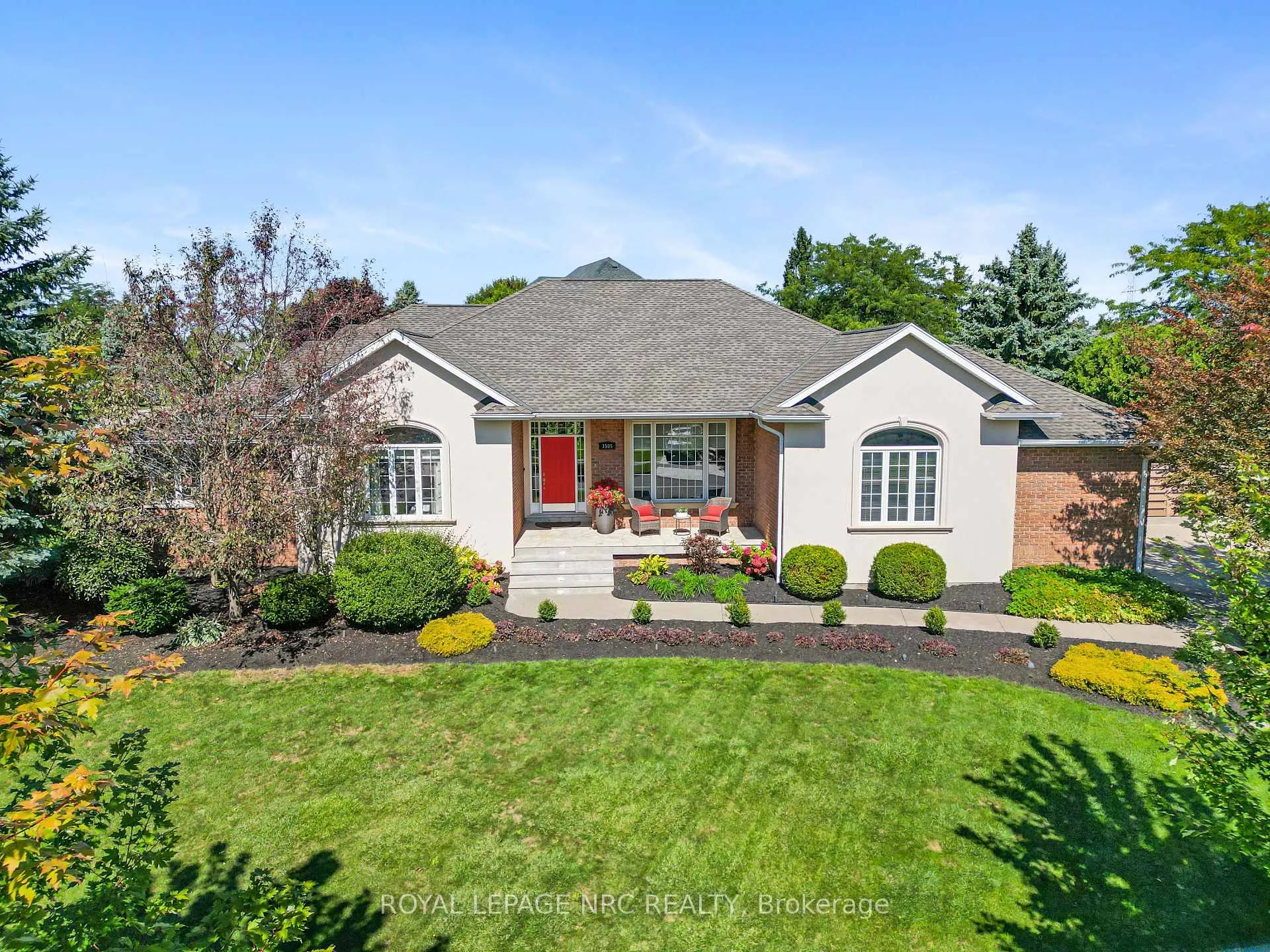 Photo 1 of 3505 Matthews Drive, Niagara Falls, Mt. Carmel — HOMEH