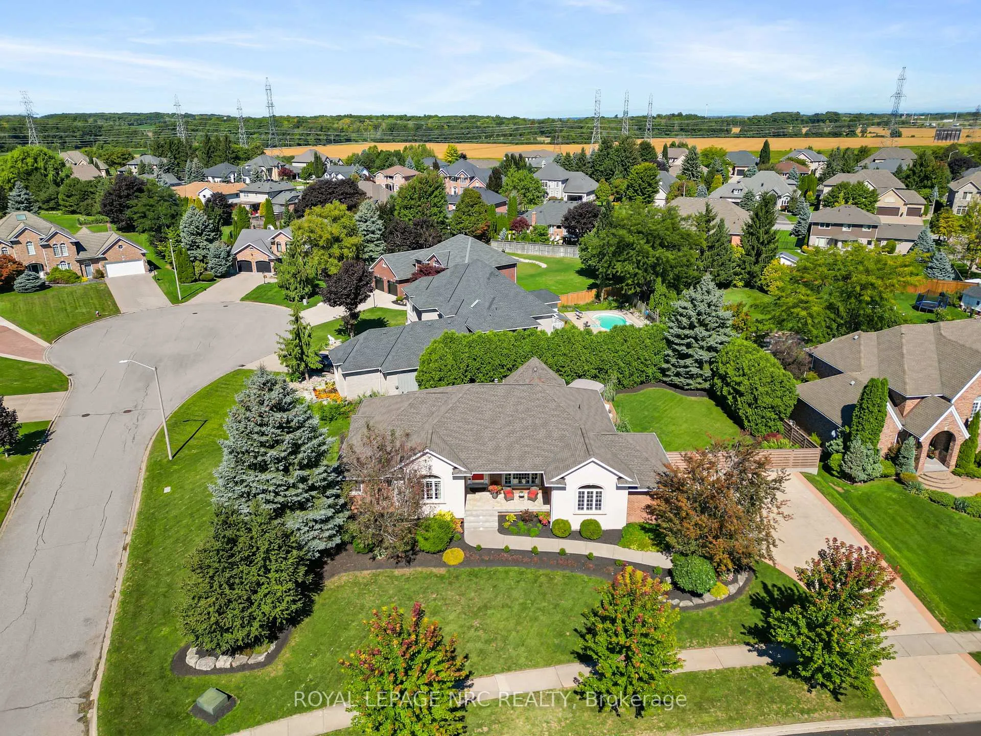 Photo 21 of 3505 Matthews Drive, Niagara Falls, Mt. Carmel — HOMEH