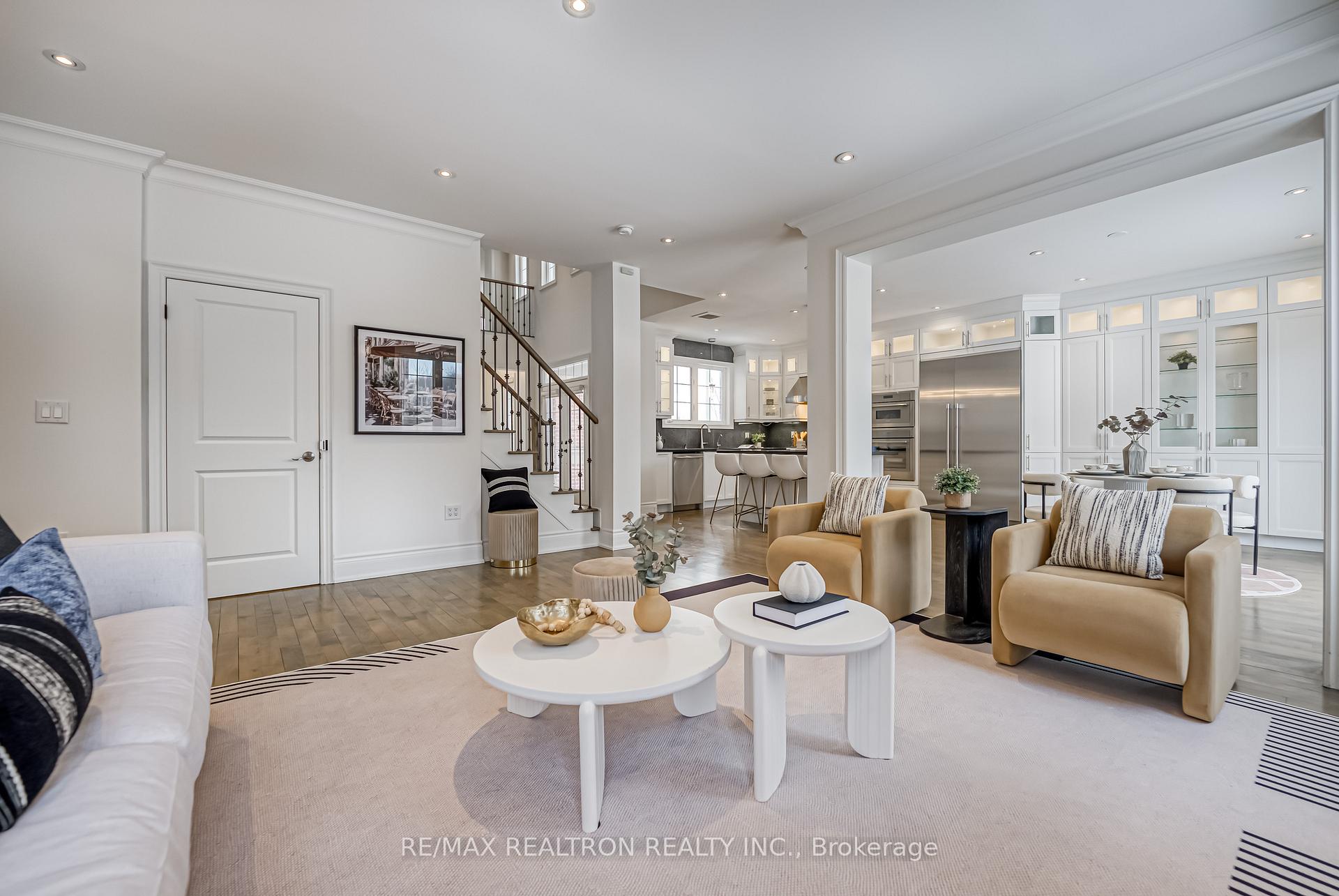 Photo 9 of 93 Walter Scott Crescent, Markham, Victoria Square — HOMEH