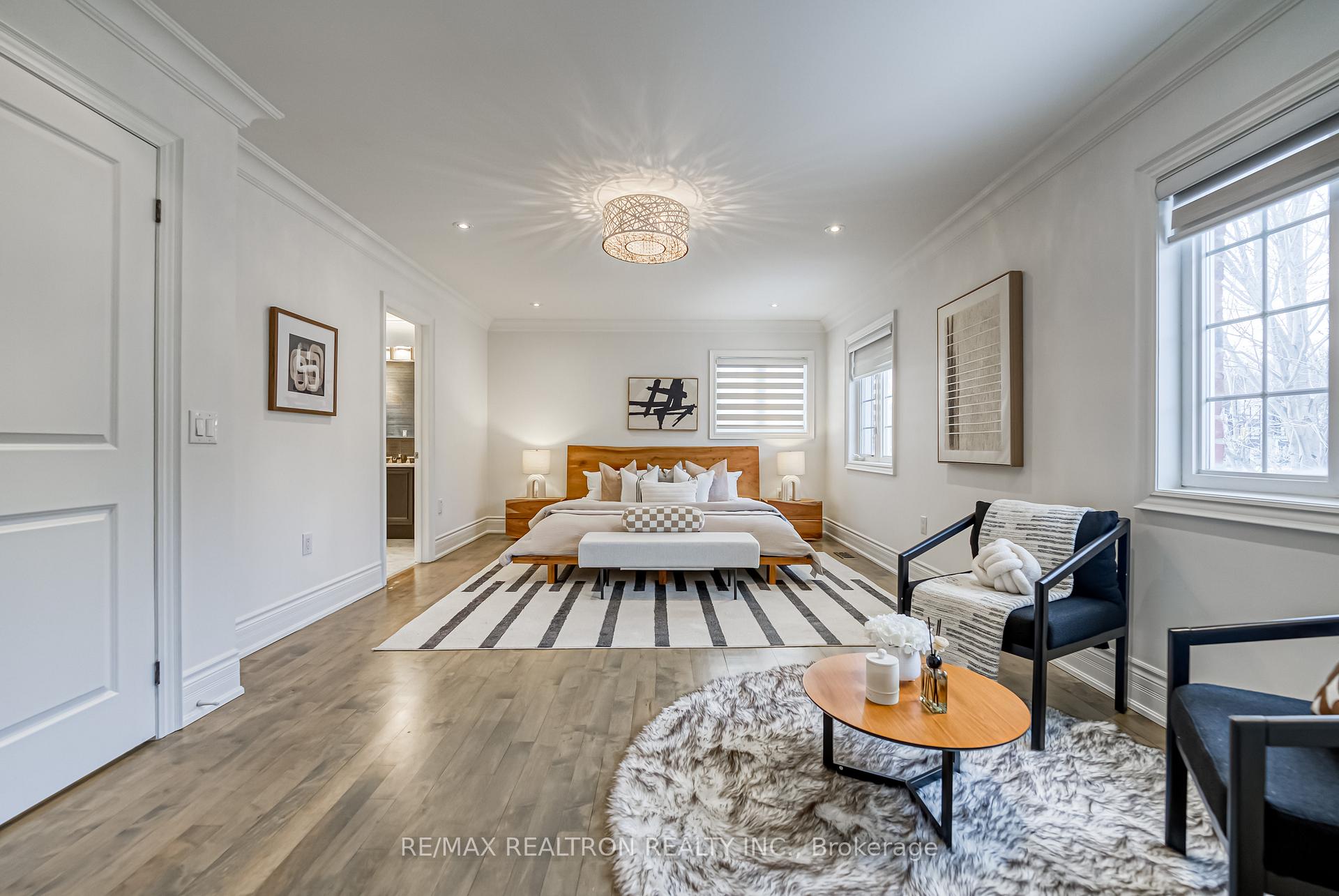 Photo 12 of 93 Walter Scott Crescent, Markham, Victoria Square — HOMEH