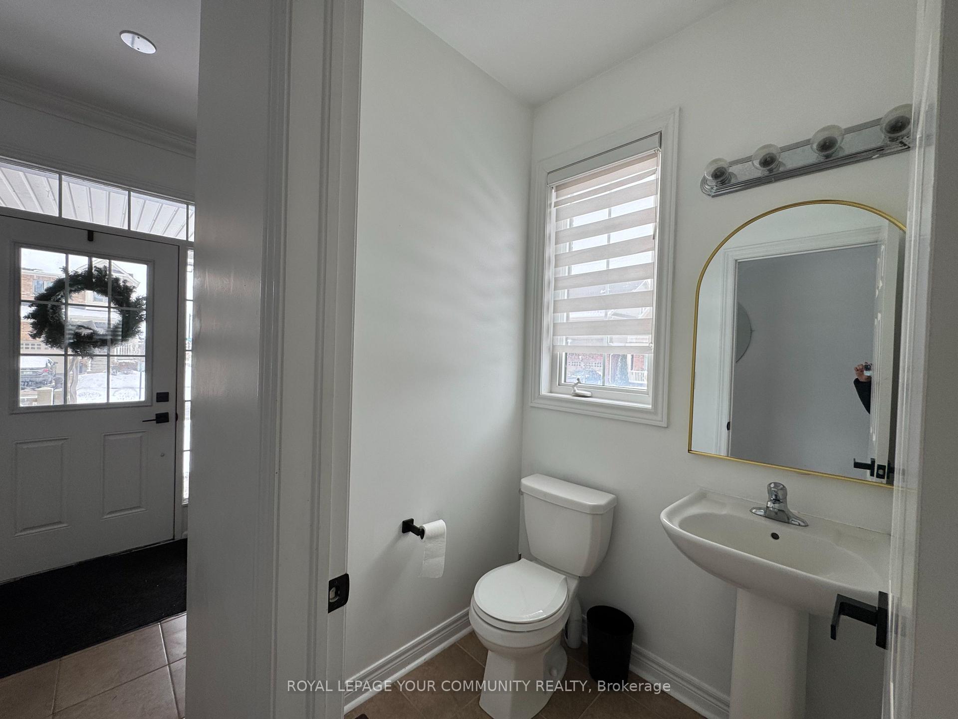 Photo 5 of 3 Sharpe Crescent, New Tecumseth, Tottenham — HOMEH