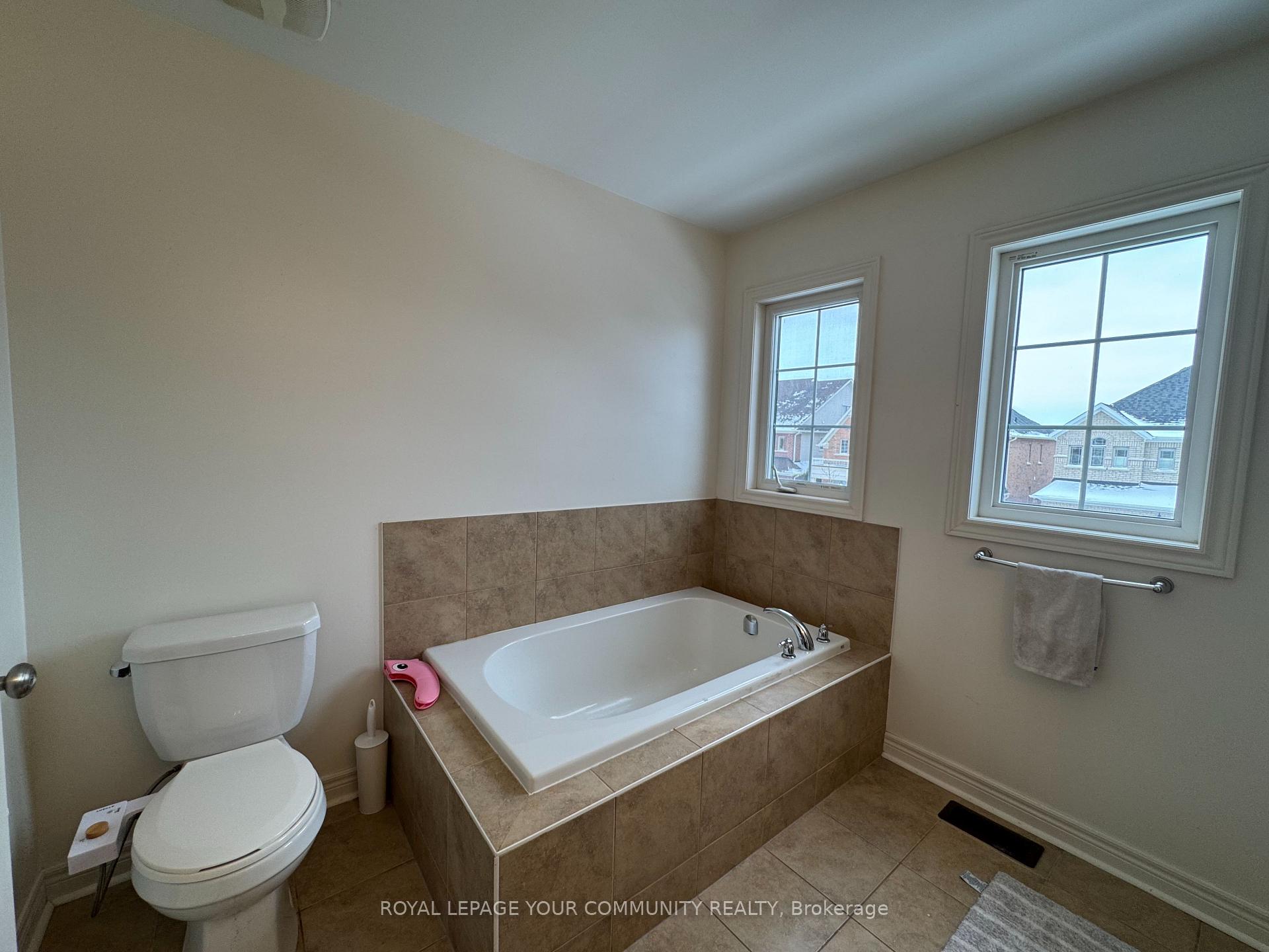 Photo 25 of 3 Sharpe Crescent, New Tecumseth, Tottenham — HOMEH