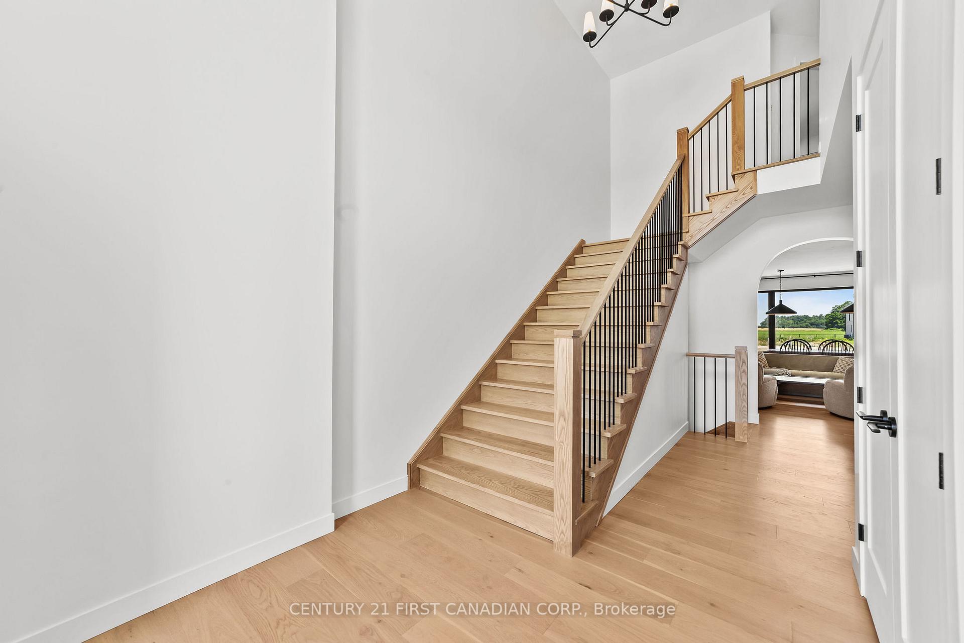 Photo 6 of 10 Sheldabren Street, North Middlesex, Alisa Craig — HOMEH