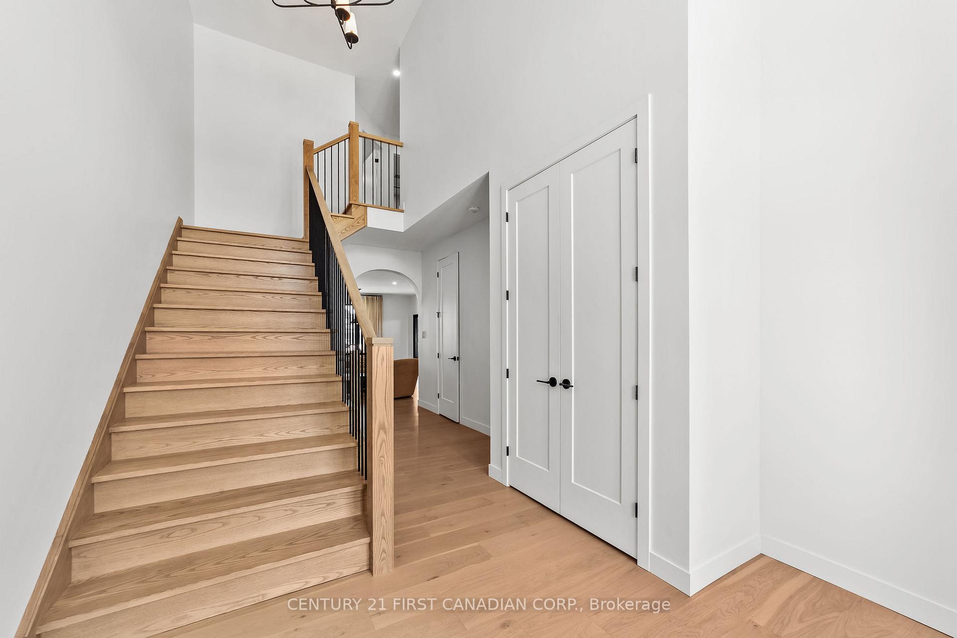 Photo 7 of 10 Sheldabren Street, North Middlesex, Alisa Craig — HOMEH