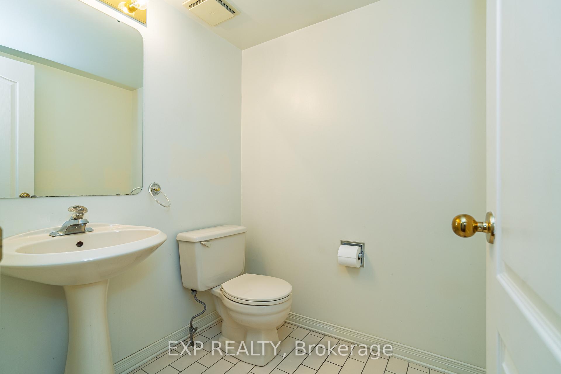 Photo 17 of 1874 Robinwood Place, Ottawa, Chapel Hill — HOMEH