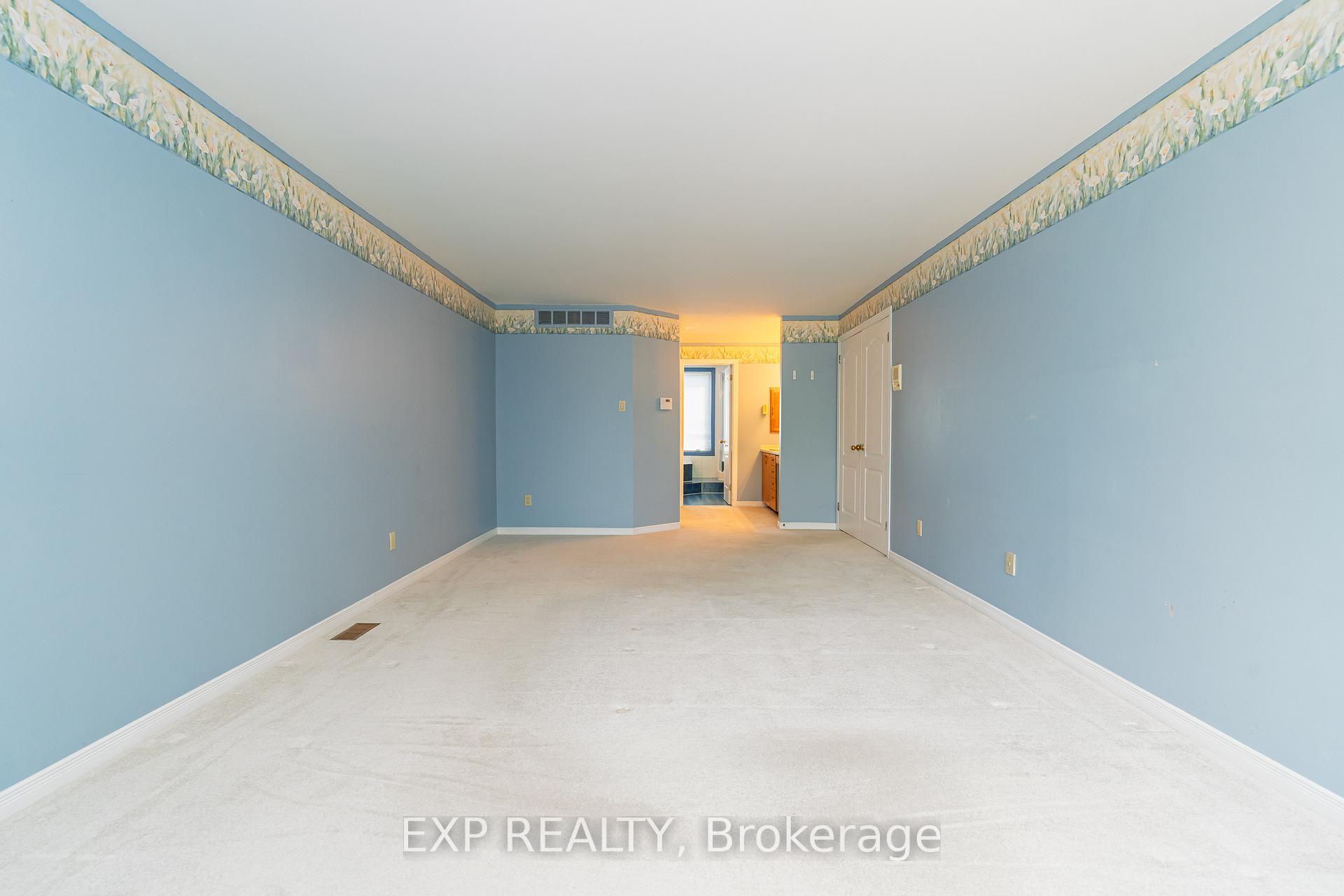Photo 34 of 1874 Robinwood Place, Ottawa, Chapel Hill — HOMEH