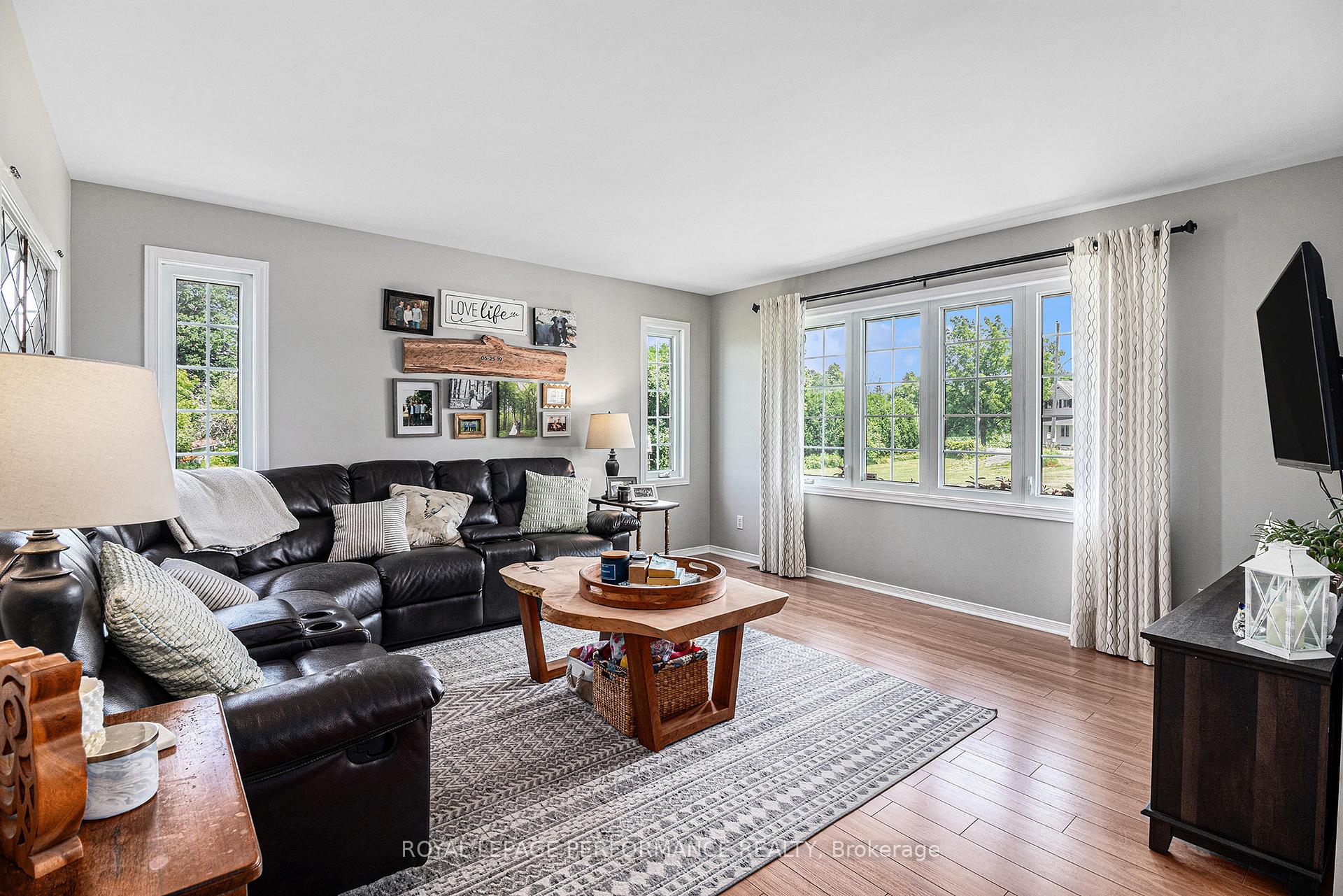 Photo 6 of 66 Front Street, North Stormont, Finch — HOMEH