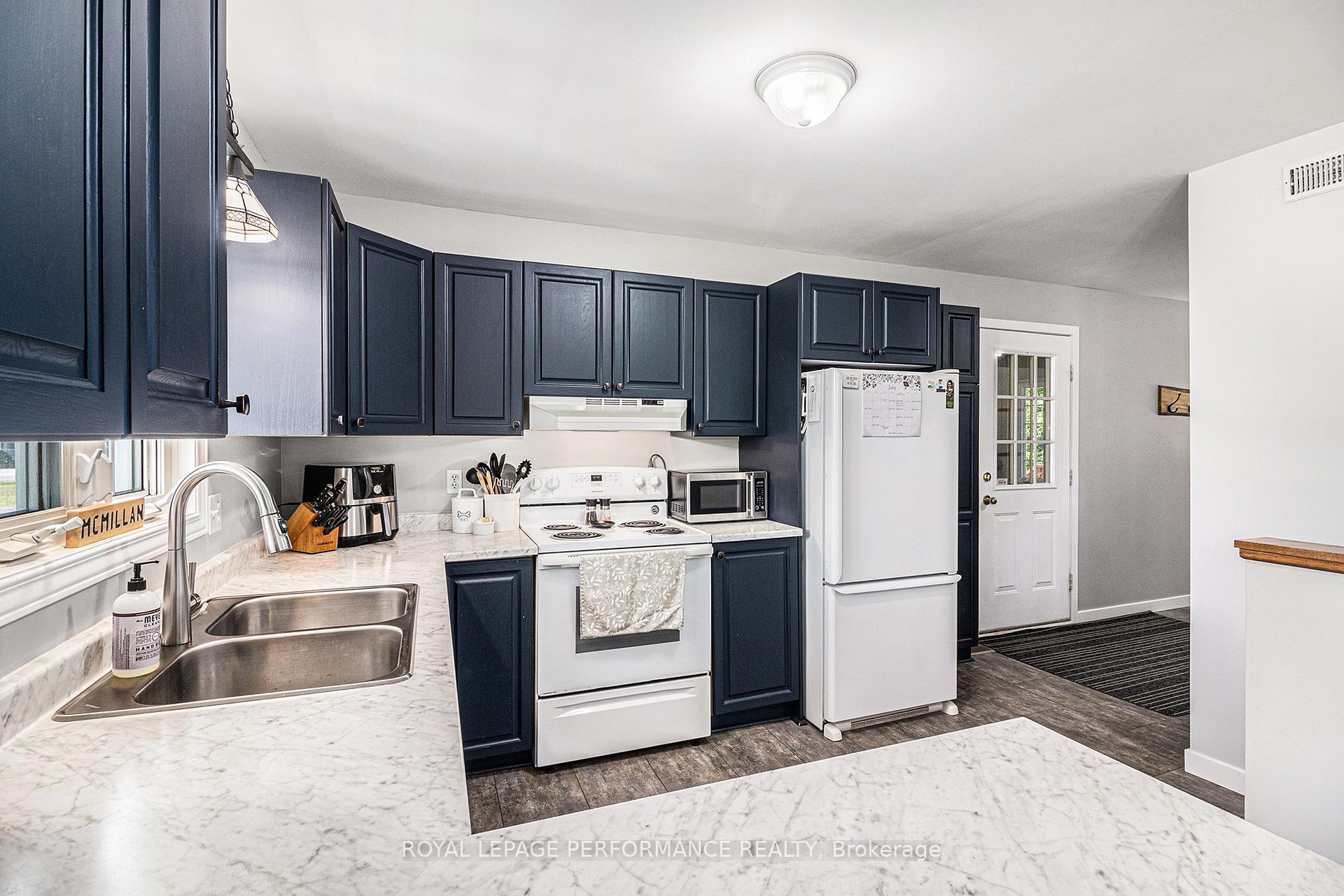 Photo 15 of 66 Front Street, North Stormont, Finch — HOMEH