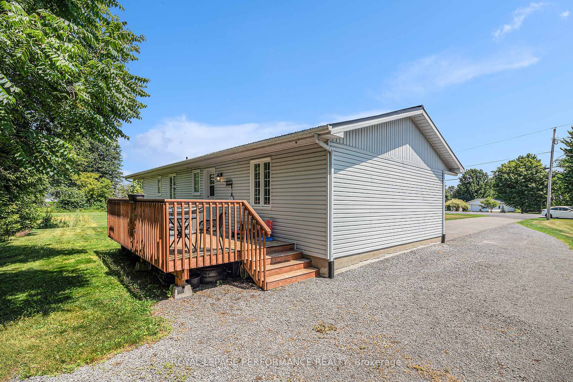 Photo 32 of 66 Front Street, North Stormont, Finch — HOMEH