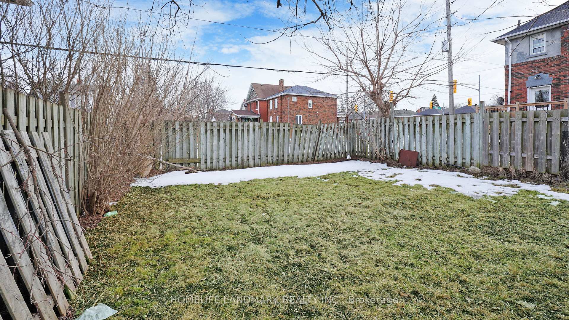 Photo 42 of 173 Ritson Road S, Oshawa, Central — HOMEH