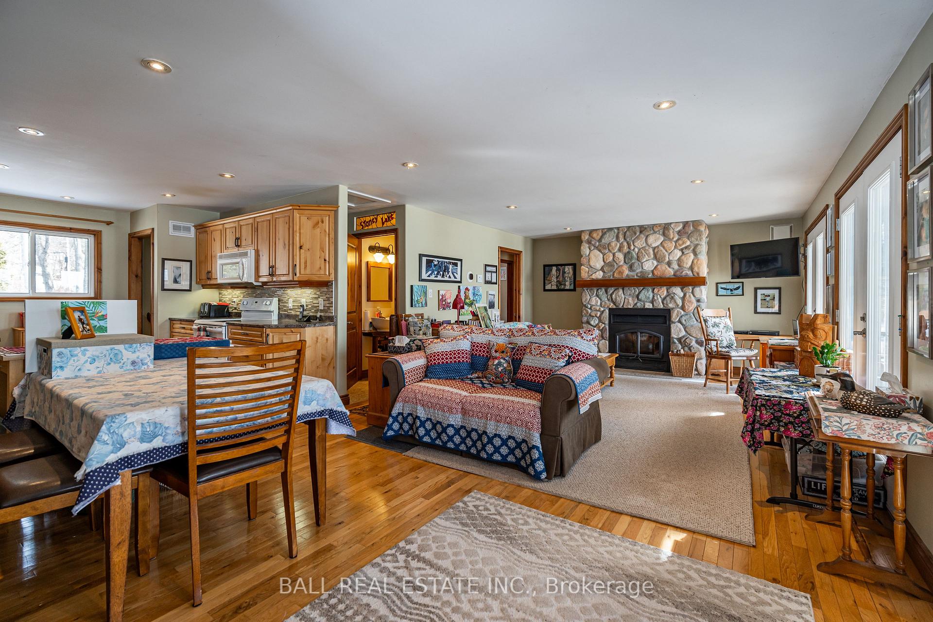 Photo 11 of 79 Hulls Road, North Kawartha — HOMEH
