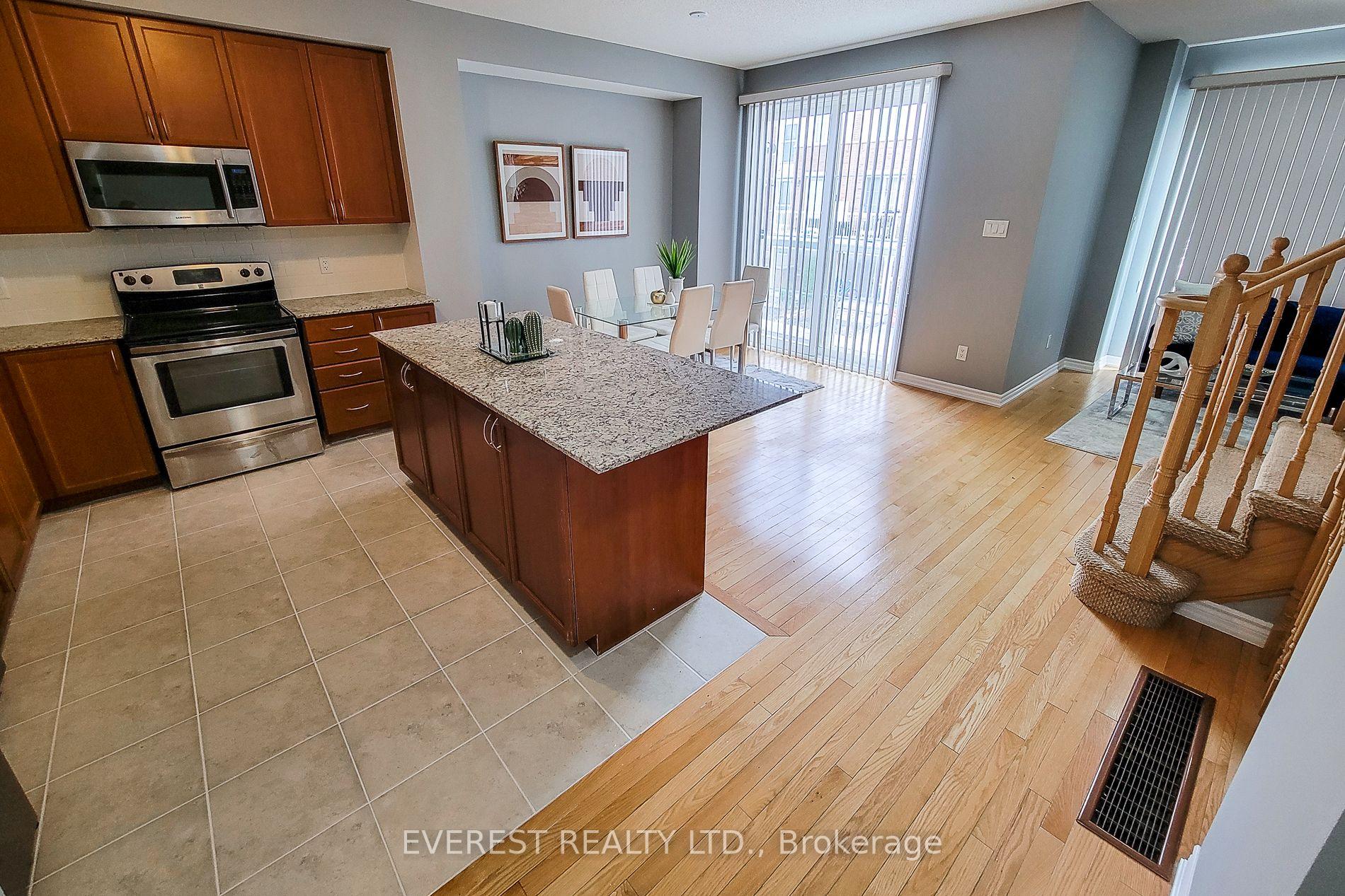Photo 12 of Unit 80, 165 Hampshire Way, Milton, Dempsey — HOMEH