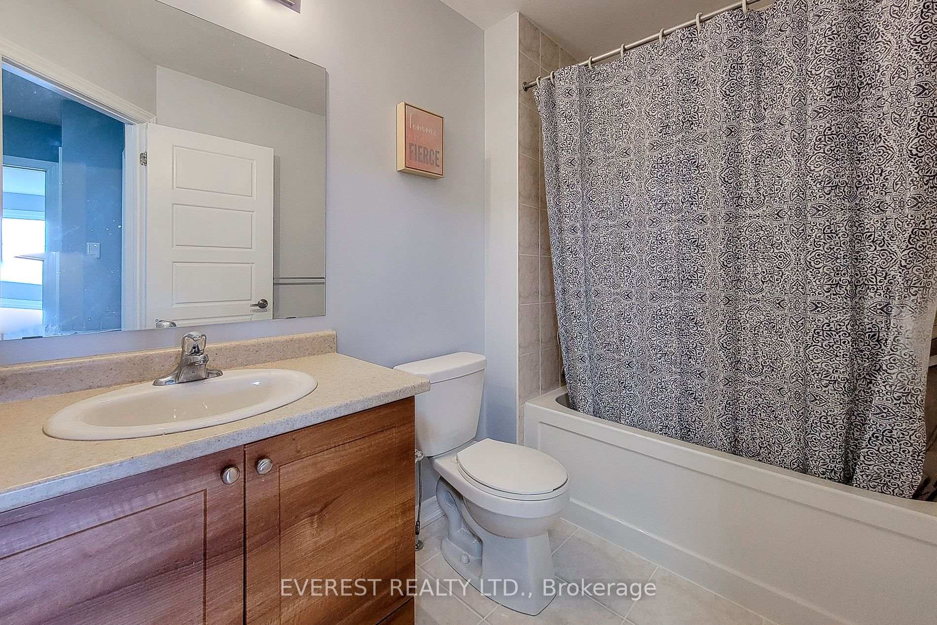 Photo 32 of Unit 80, 165 Hampshire Way, Milton, Dempsey — HOMEH