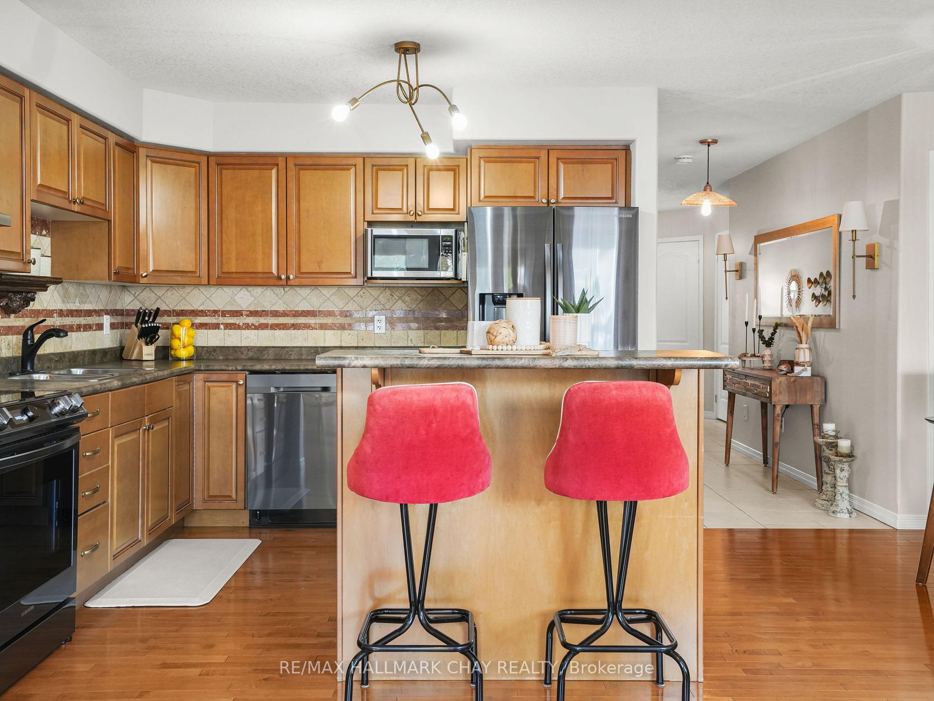 Photo 21 of 83 Warman Street, New Tecumseth, Alliston — HOMEH