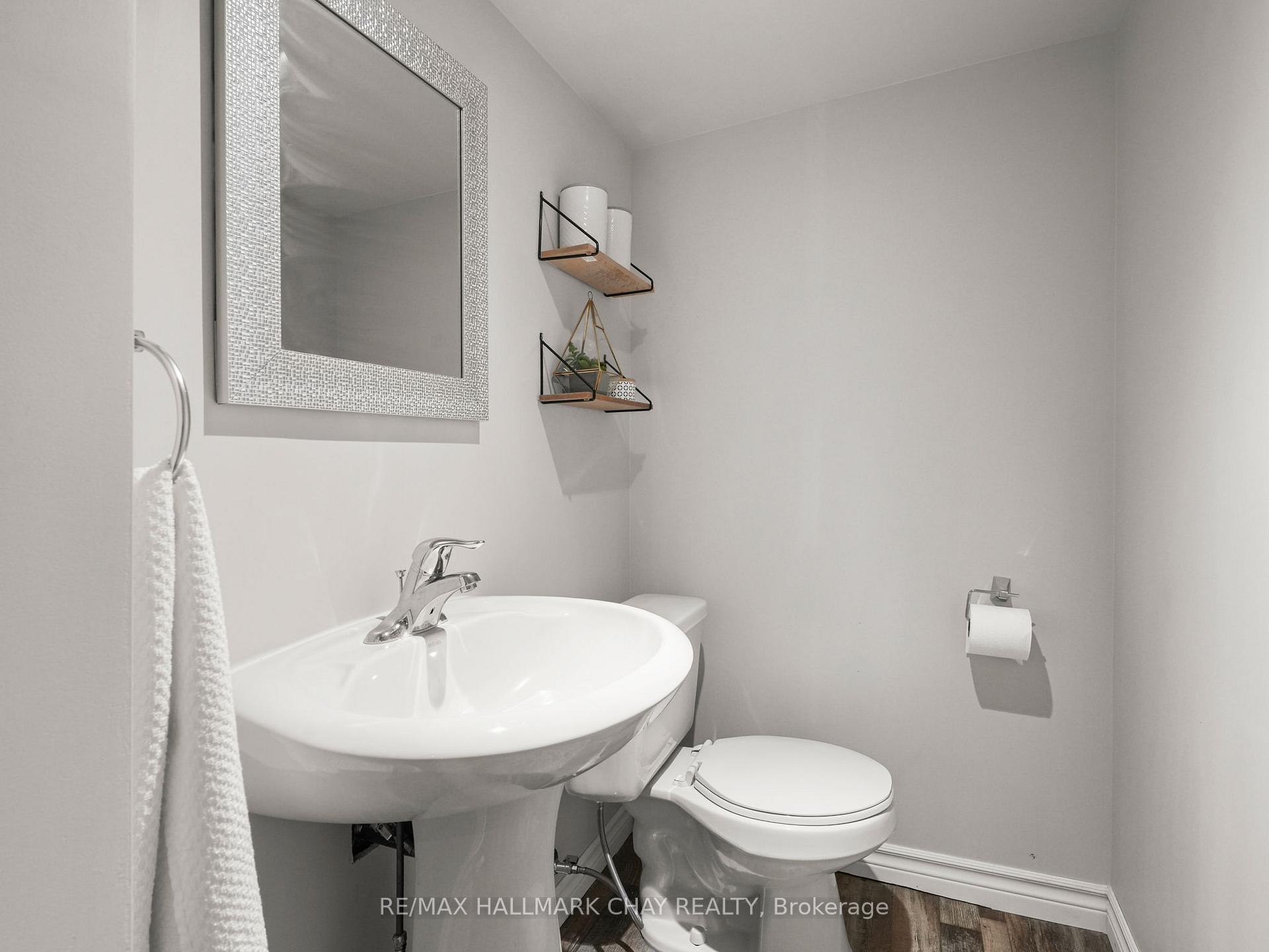 Photo 35 of 83 Warman Street, New Tecumseth, Alliston — HOMEH
