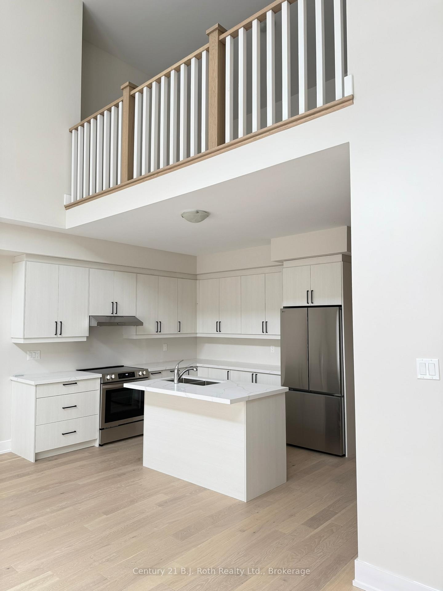 Photo 2 of 15 Ruby Crescent, Orillia — HOMEH