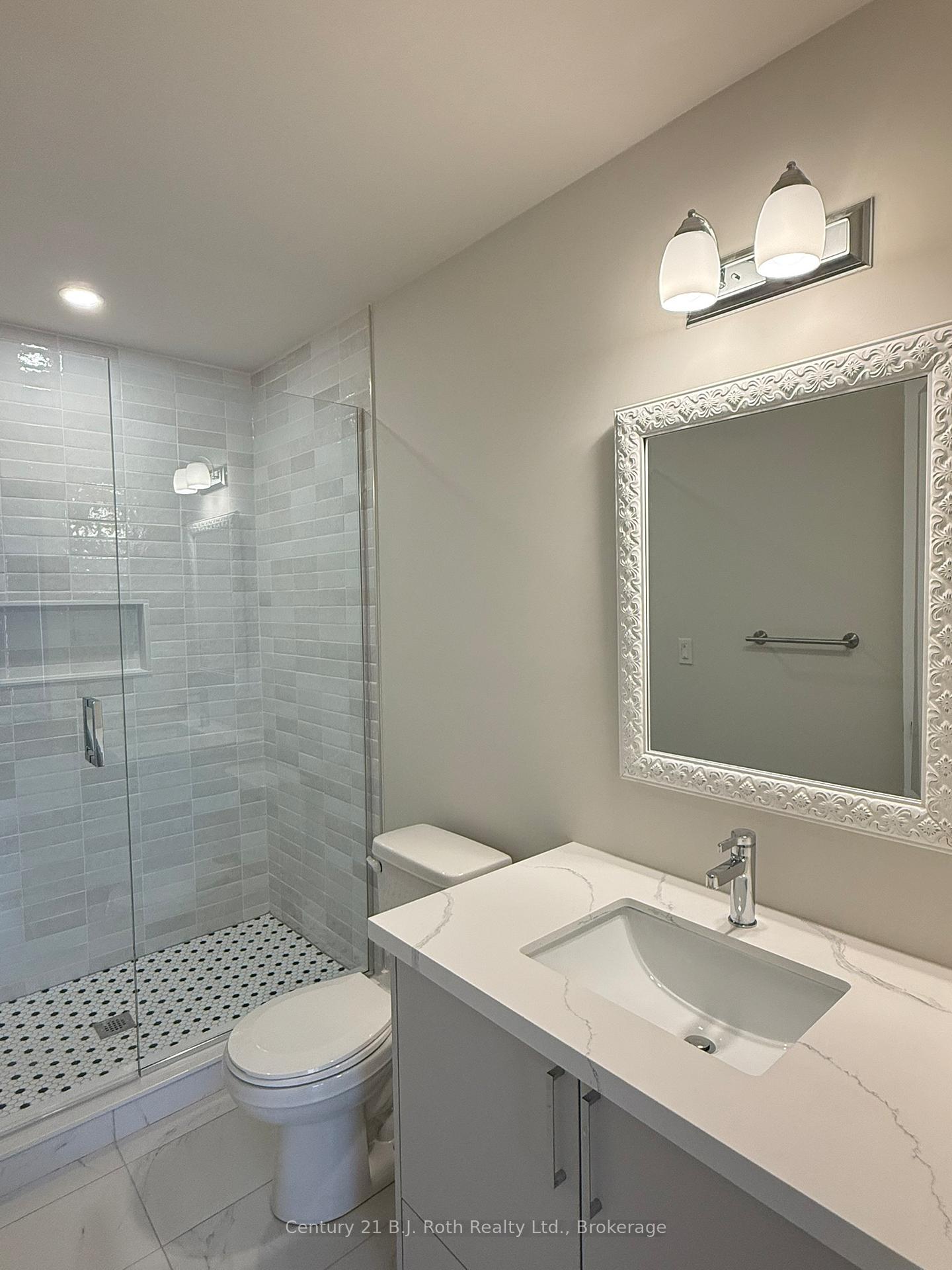 Photo 7 of 15 Ruby Crescent, Orillia — HOMEH
