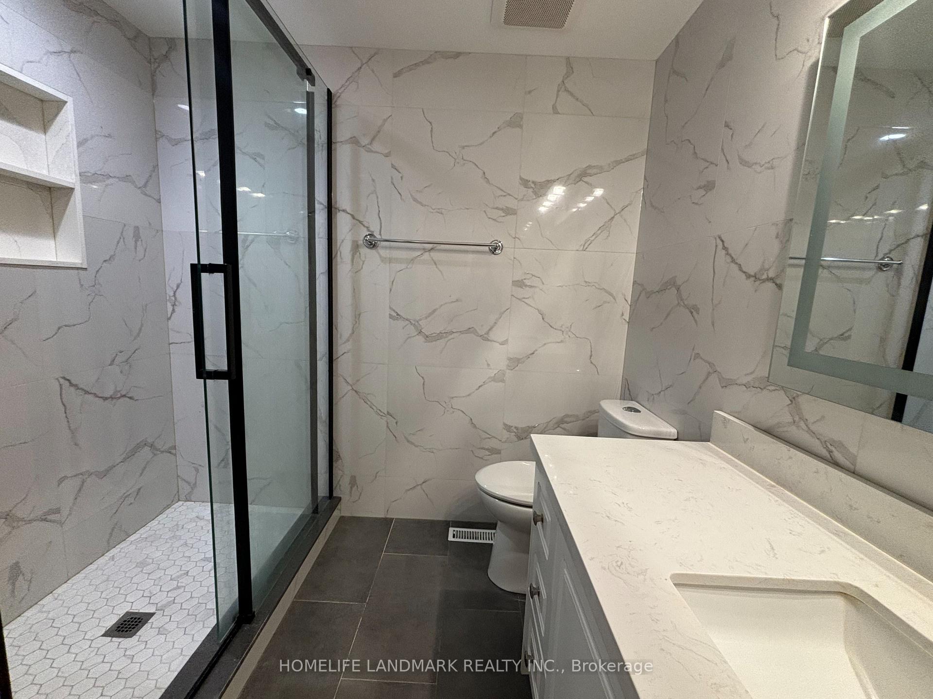 Photo 5 of 22 Rosemead Close, Markham, Unionville — HOMEH