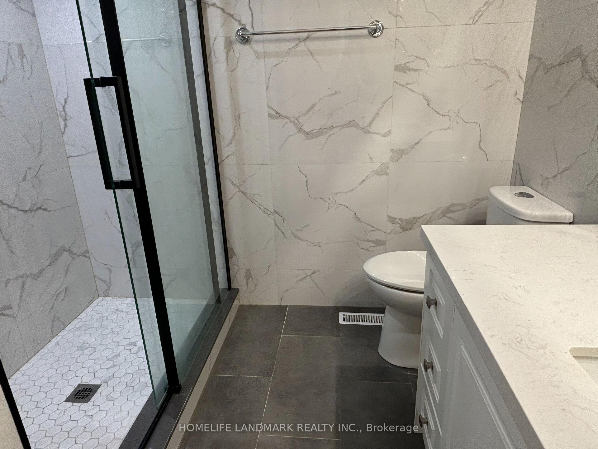 Photo 12 of 22 Rosemead Close, Markham, Unionville — HOMEH
