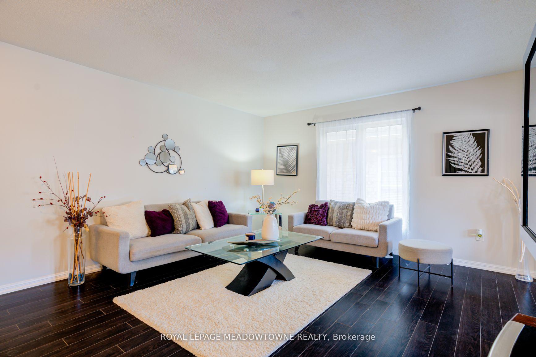Photo 23 of 27 Suitor Court, Milton, Willmott — HOMEH