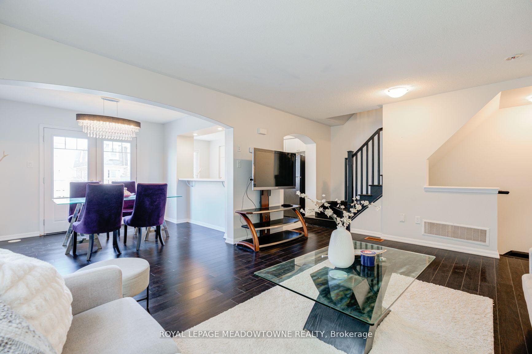 Photo 20 of 27 Suitor Court, Milton, Willmott — HOMEH