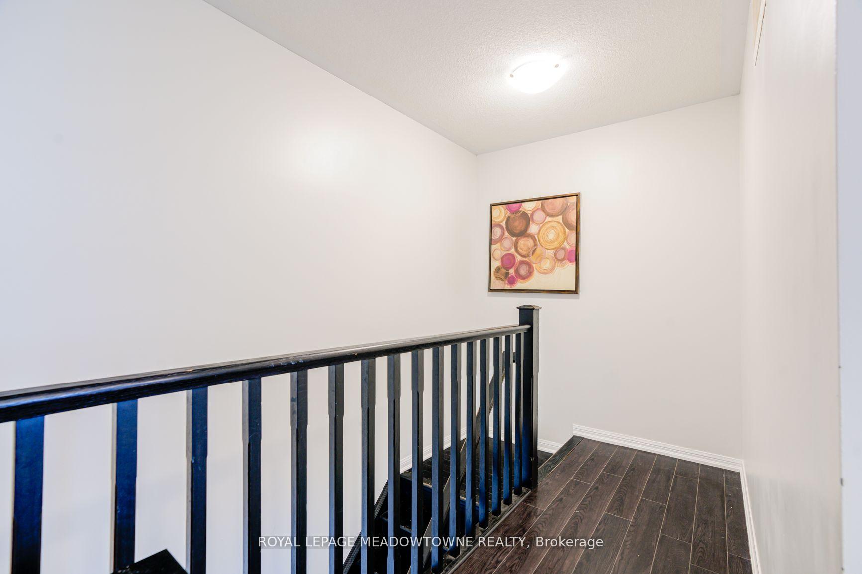 Photo 4 of 27 Suitor Court, Milton, Willmott — HOMEH