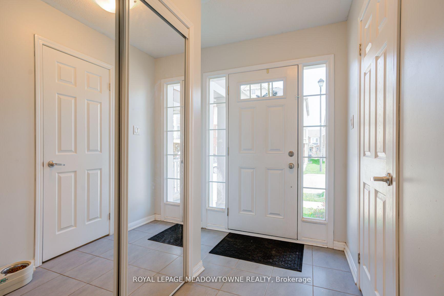 Photo 11 of 27 Suitor Court, Milton, Willmott — HOMEH