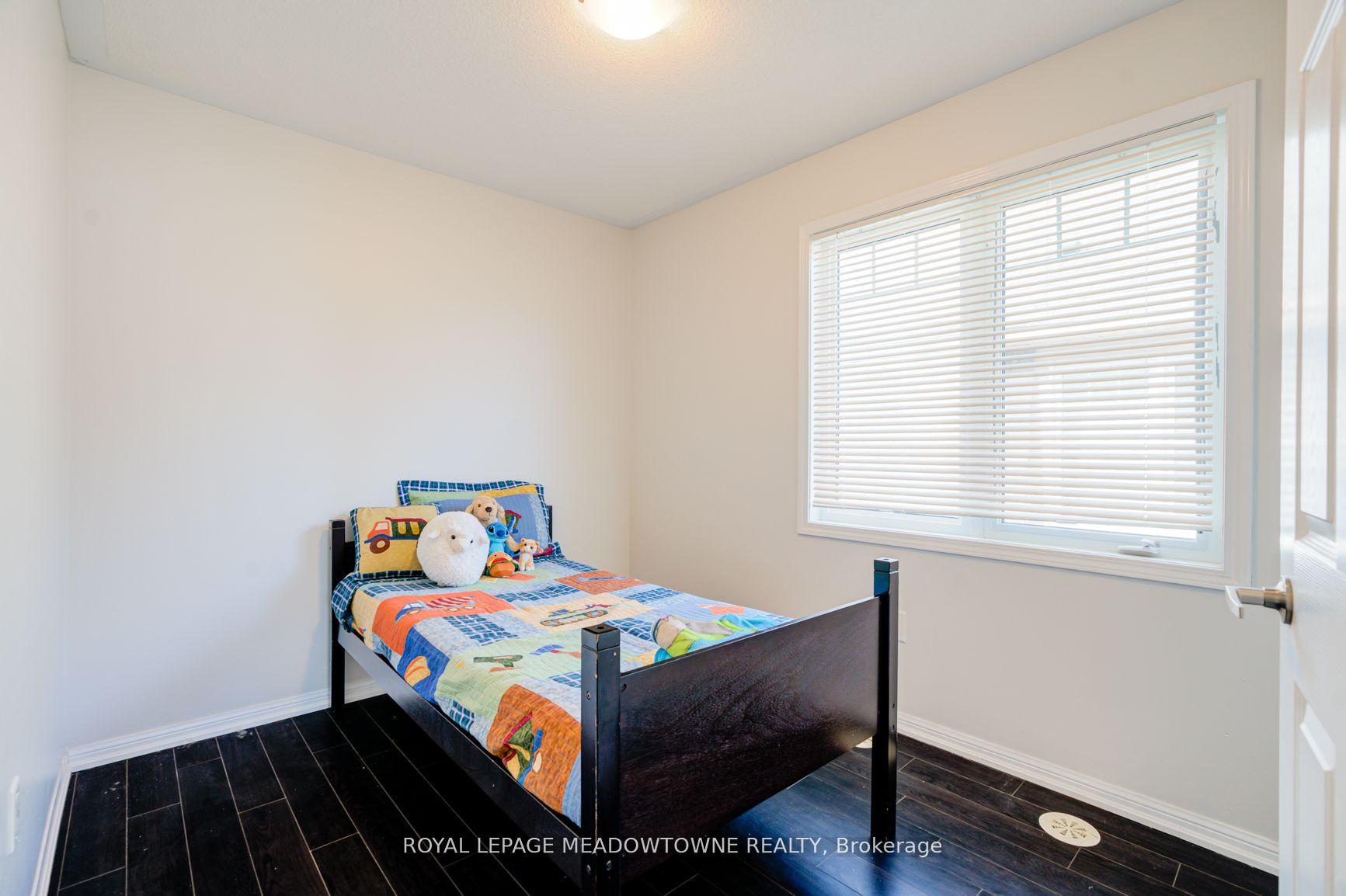 Photo 25 of 27 Suitor Court, Milton, Willmott — HOMEH