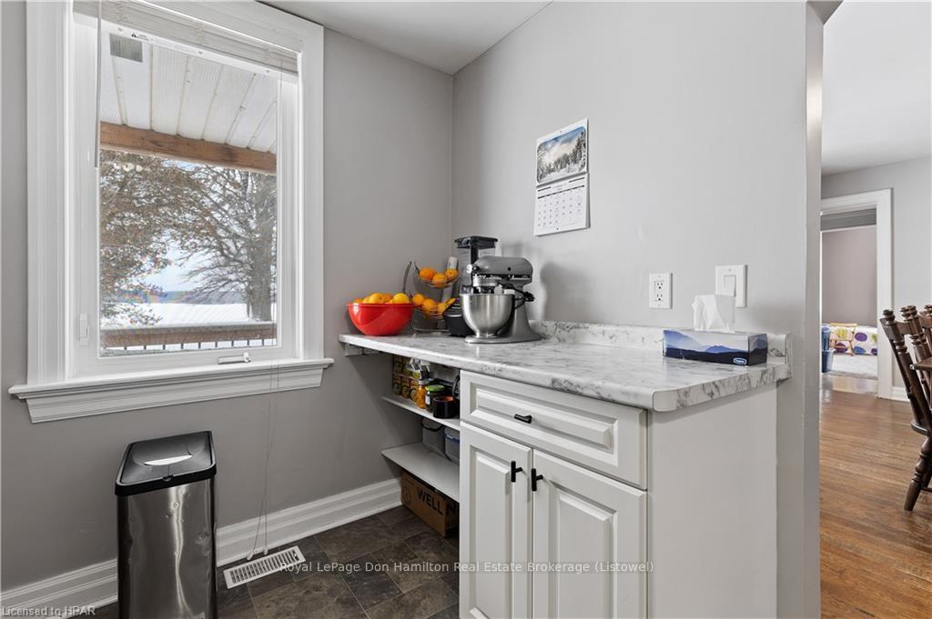 Photo 17 of 38616 Blyth Road, North Huron, East Wawanosh — HOMEH