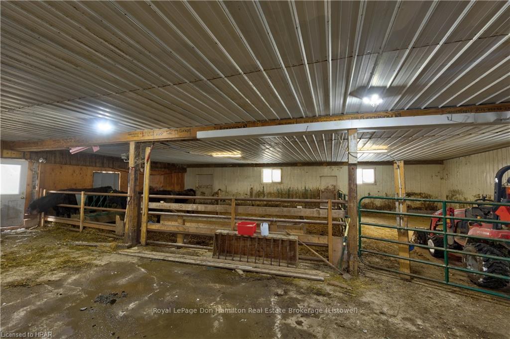 Photo 28 of 38616 Blyth Road, North Huron, East Wawanosh — HOMEH
