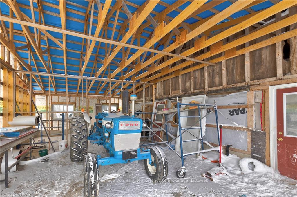 Photo 31 of 38616 Blyth Road, North Huron, East Wawanosh — HOMEH