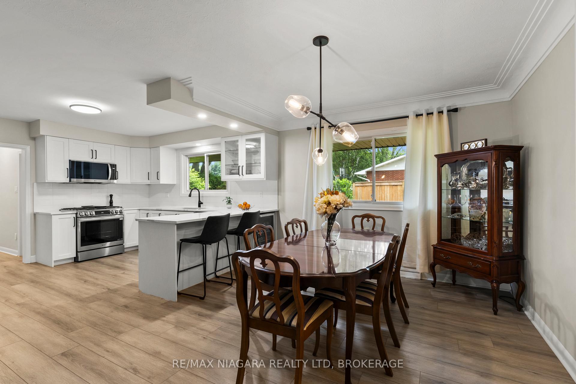Photo 15 of 27 Daleview Crescent, Pelham, Fonthill — HOMEH