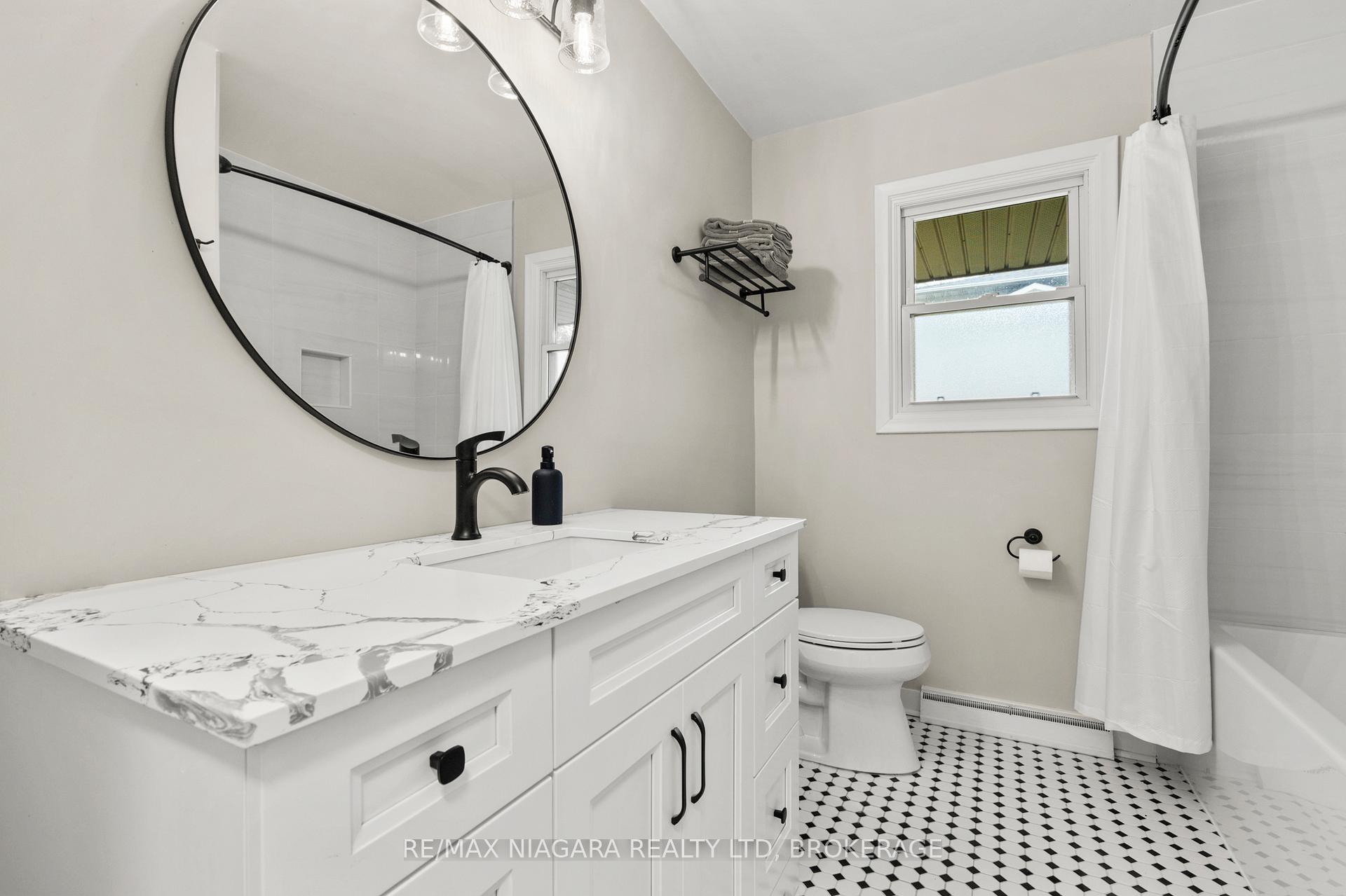 Photo 21 of 27 Daleview Crescent, Pelham, Fonthill — HOMEH