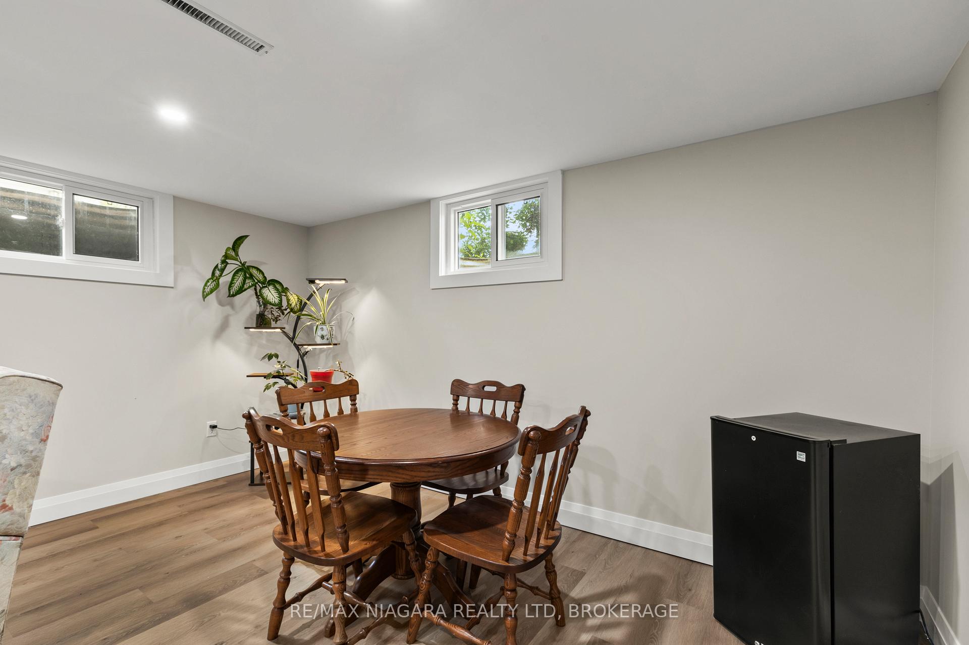 Photo 26 of 27 Daleview Crescent, Pelham, Fonthill — HOMEH