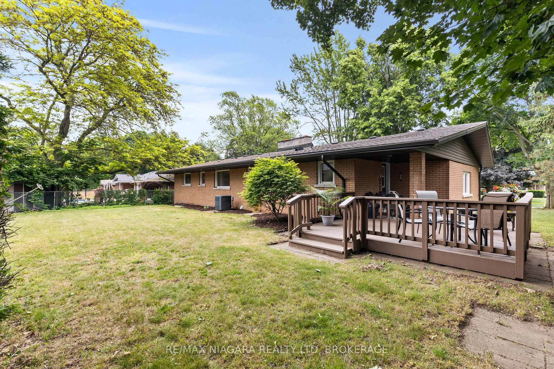 Photo 31 of 27 Daleview Crescent, Pelham, Fonthill — HOMEH