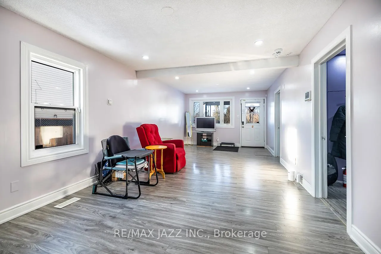 Photo 7 of 183 Conant Street, Oshawa, Lakeview — HOMEH