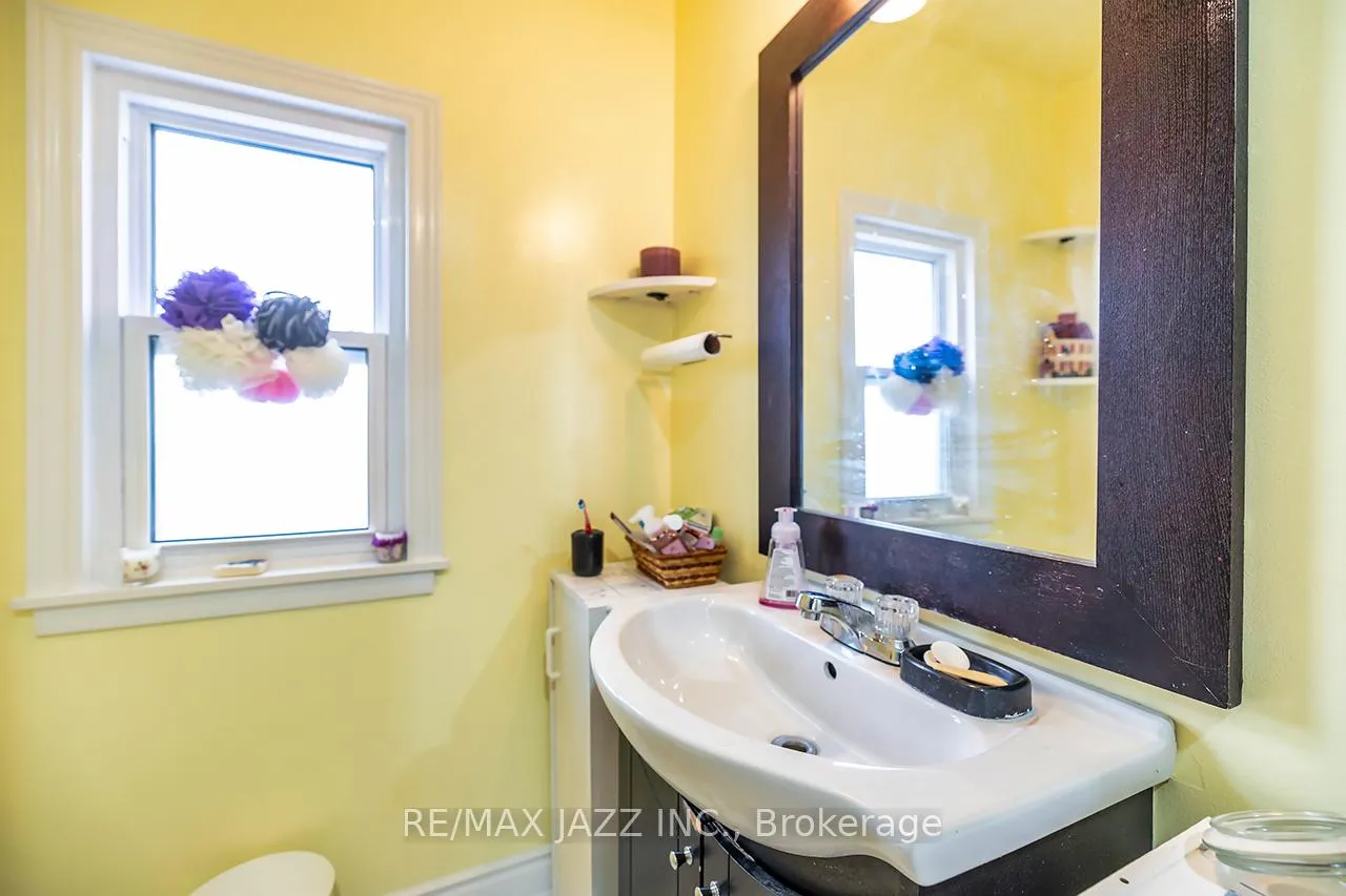 Photo 12 of 183 Conant Street, Oshawa, Lakeview — HOMEH