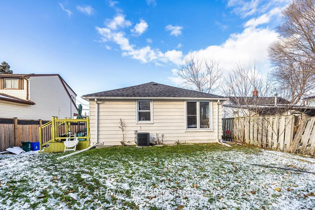 Photo 31 of 183 Conant Street, Oshawa, Lakeview — HOMEH