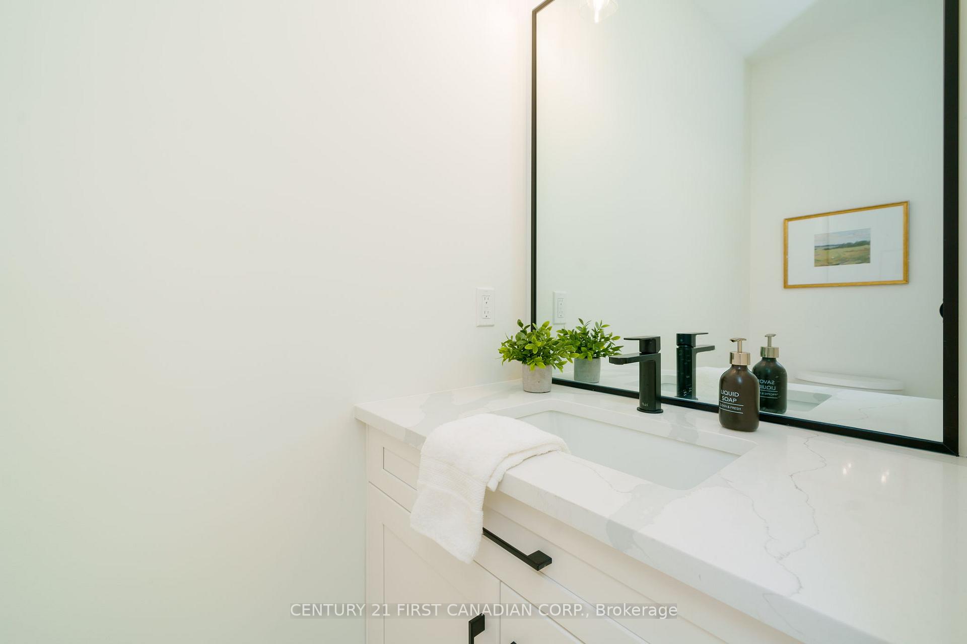 Photo 5 of 15 Sheldabren Street, North Middlesex, Alisa Craig — HOMEH