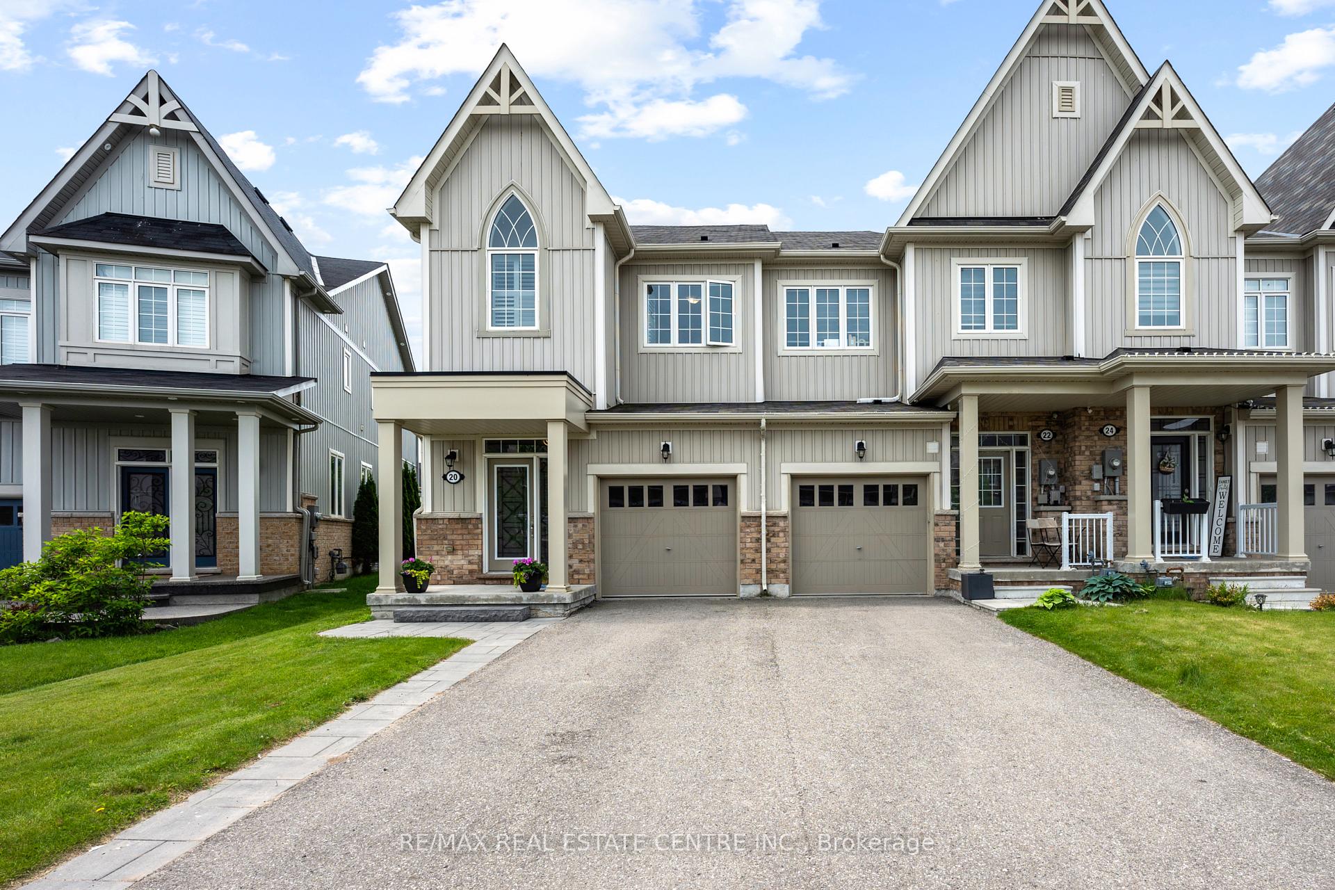 Photo 2 of 20 Porter Drive, Orangeville — HOMEH