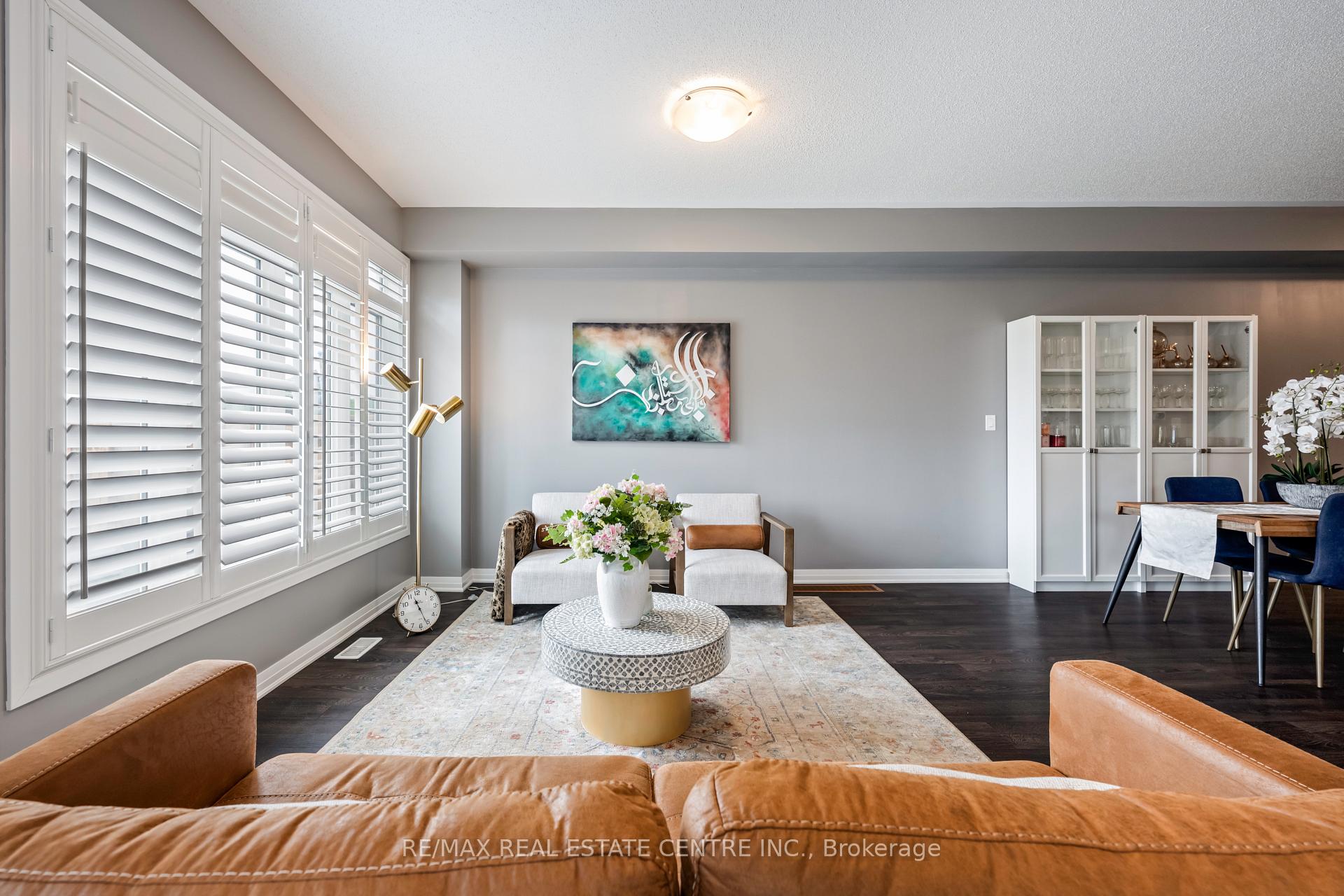 Photo 6 of 20 Porter Drive, Orangeville — HOMEH