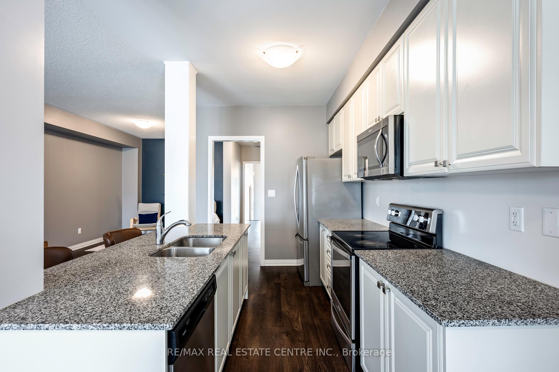 Photo 13 of 20 Porter Drive, Orangeville — HOMEH