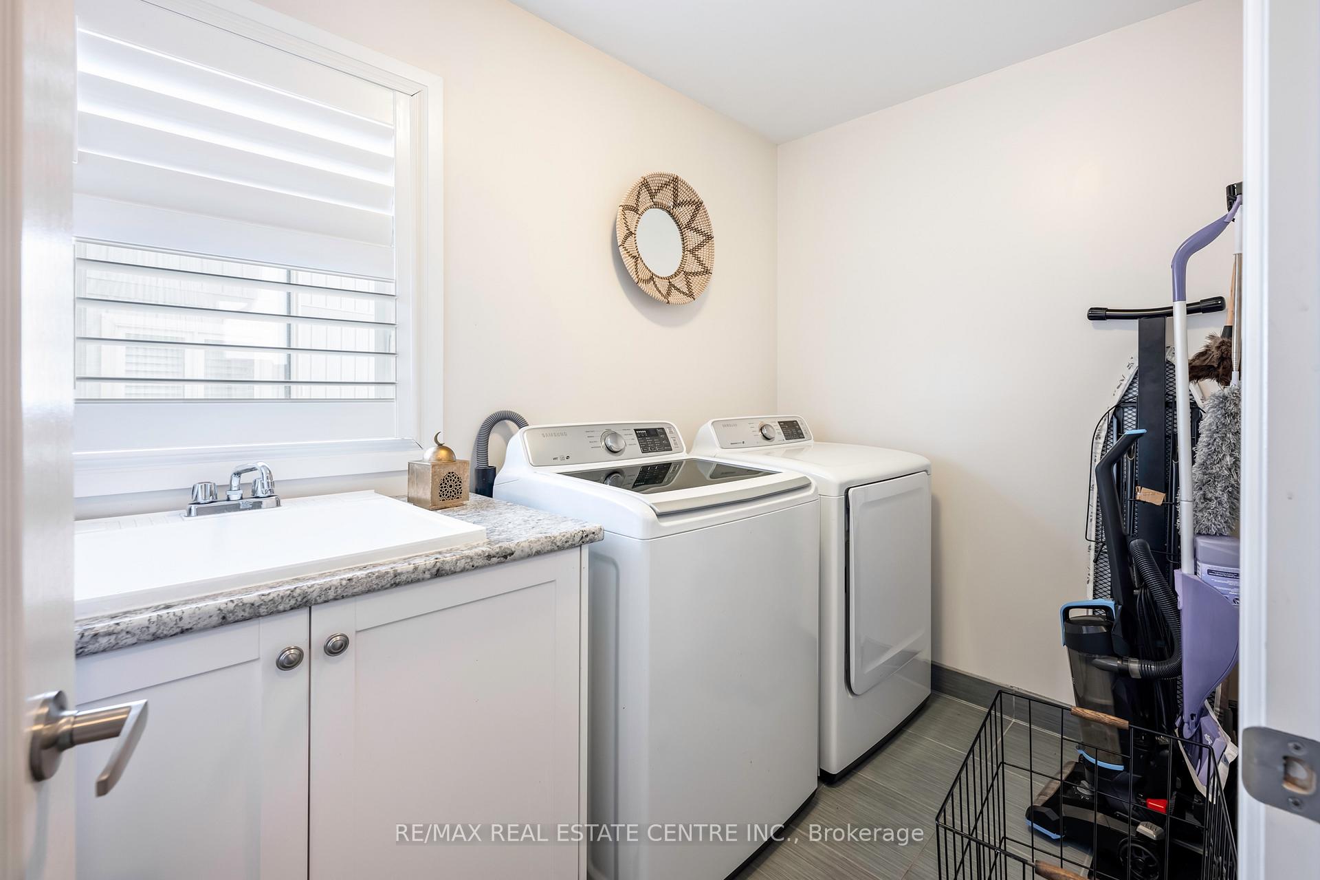 Photo 20 of 20 Porter Drive, Orangeville — HOMEH