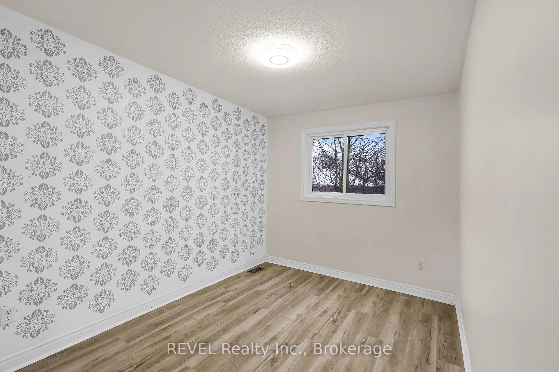 Photo 67 of 8172 Harvest Crescent, Niagara Falls, Ascot — HOMEH