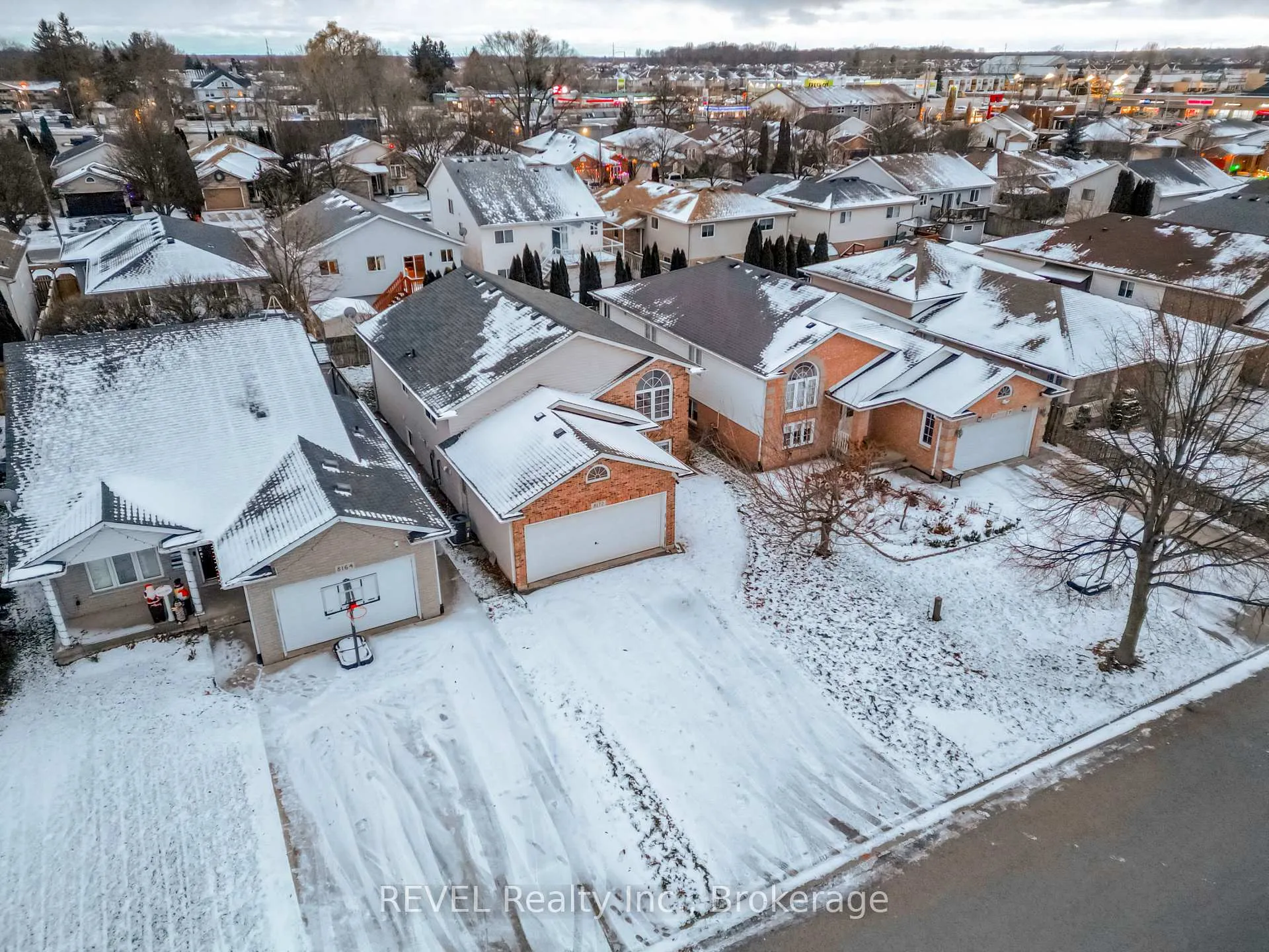 Photo 145 of 8172 Harvest Crescent, Niagara Falls, Ascot — HOMEH