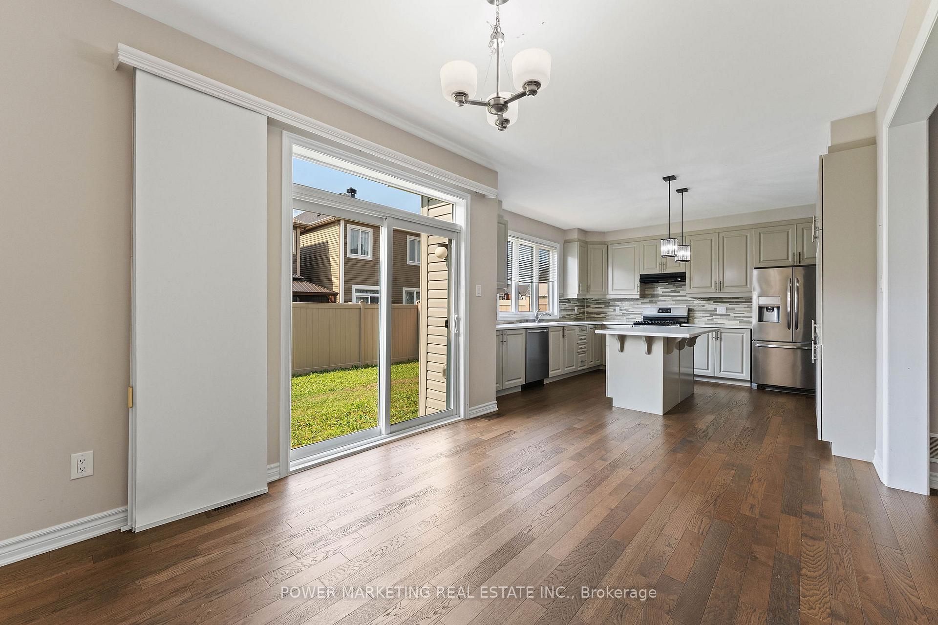 Photo 8 of 326 Sweetclover Way, Ottawa, Avalon West — HOMEH