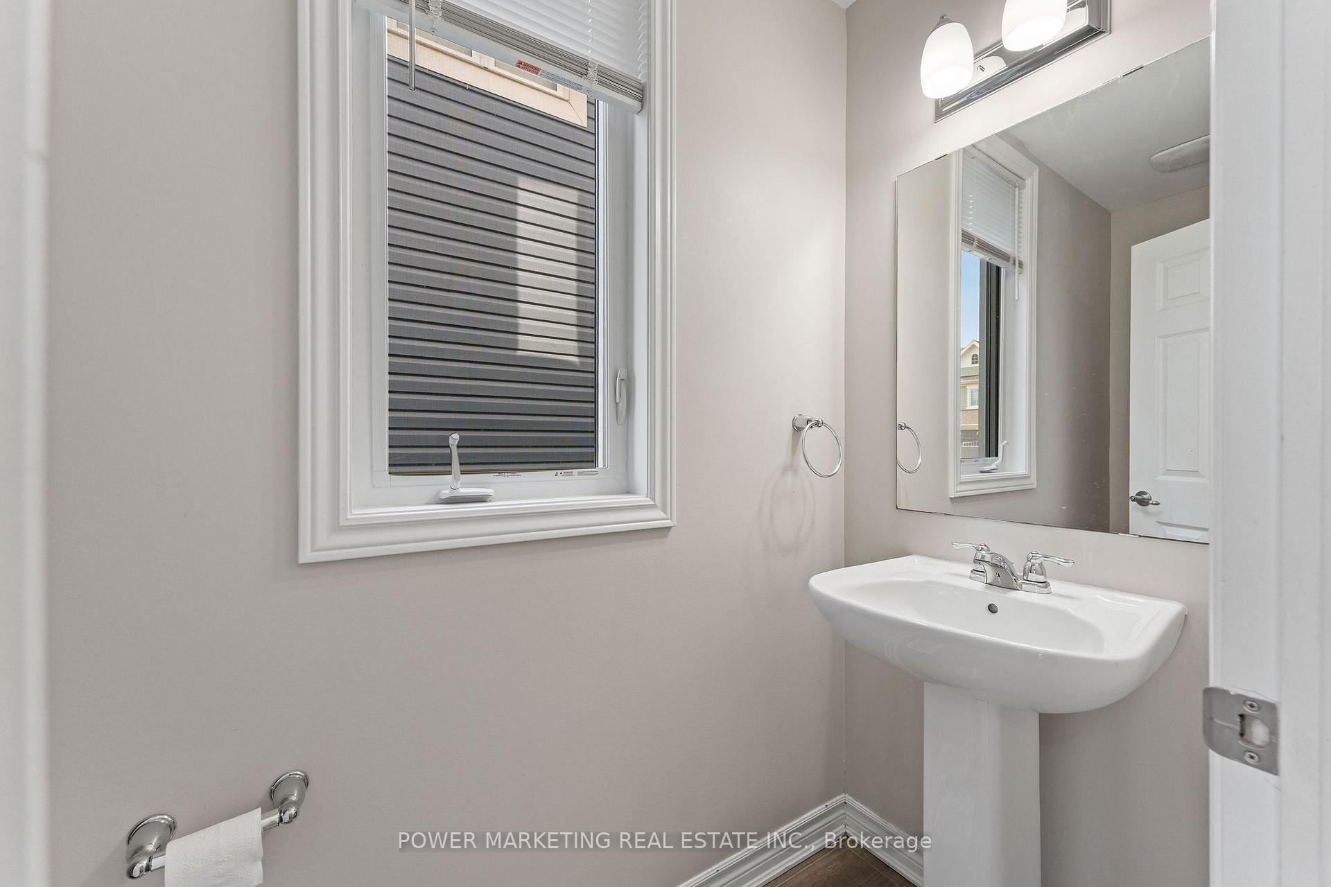 Photo 14 of 326 Sweetclover Way, Ottawa, Avalon West — HOMEH