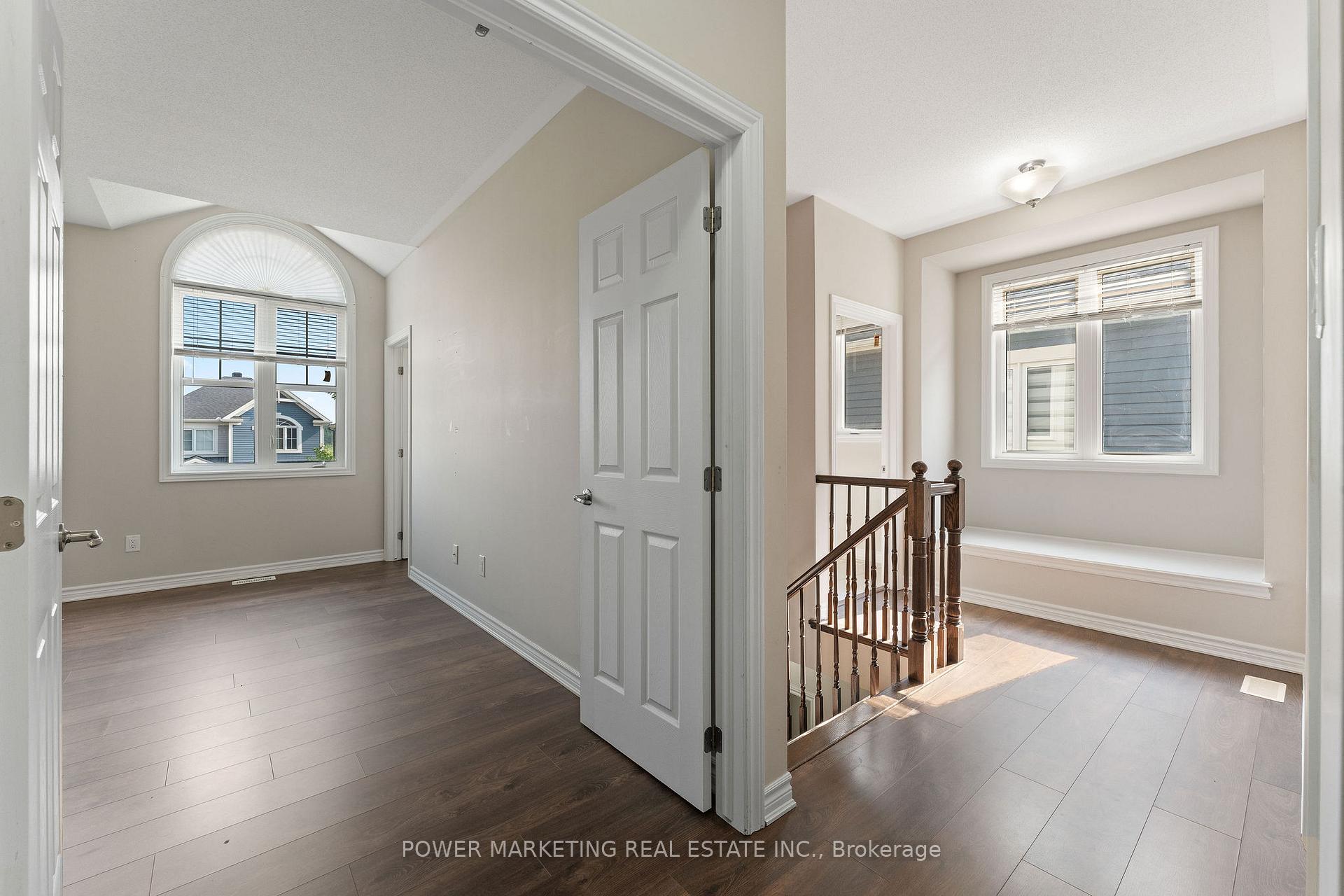 Photo 16 of 326 Sweetclover Way, Ottawa, Avalon West — HOMEH