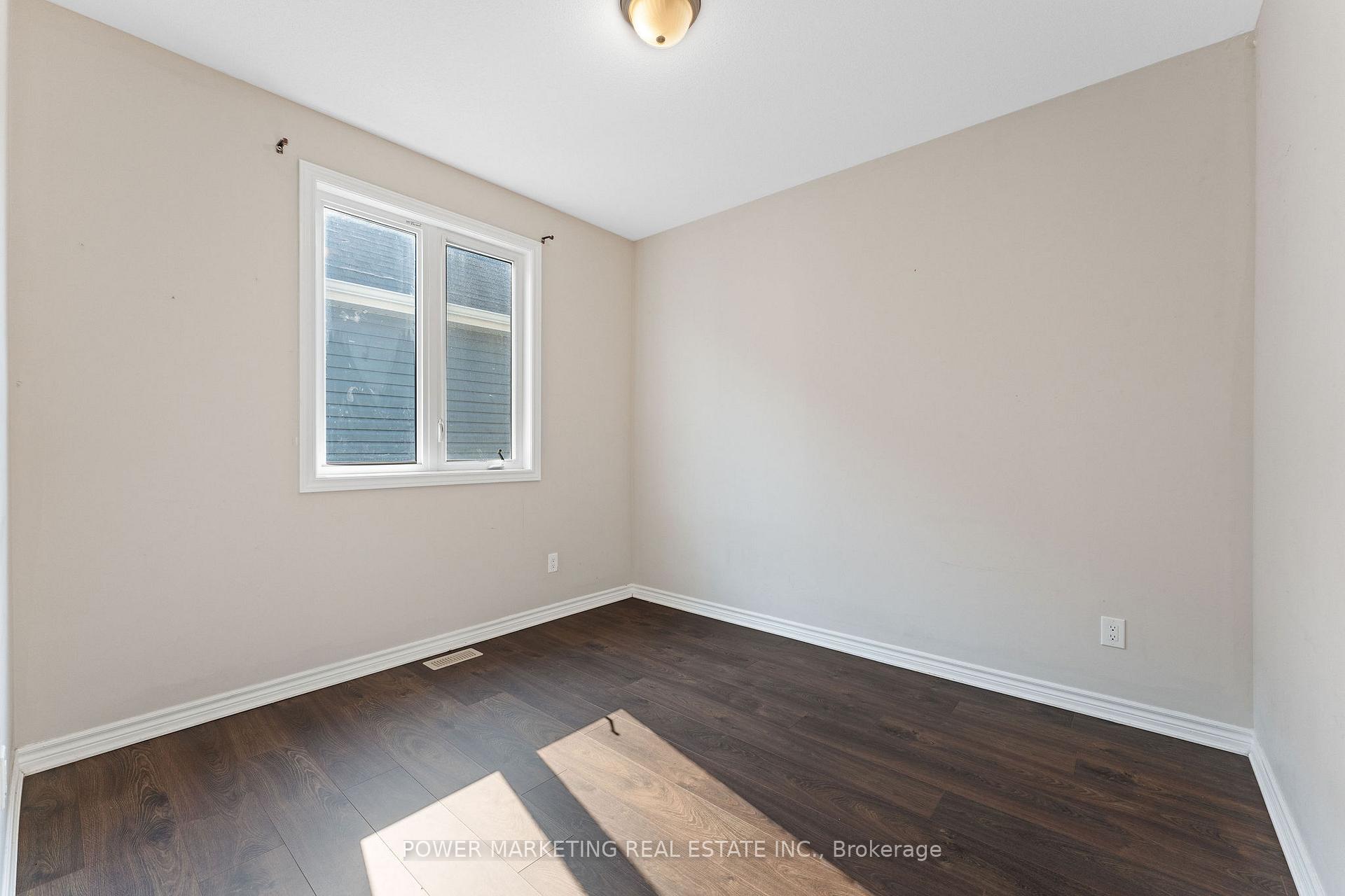 Photo 18 of 326 Sweetclover Way, Ottawa, Avalon West — HOMEH